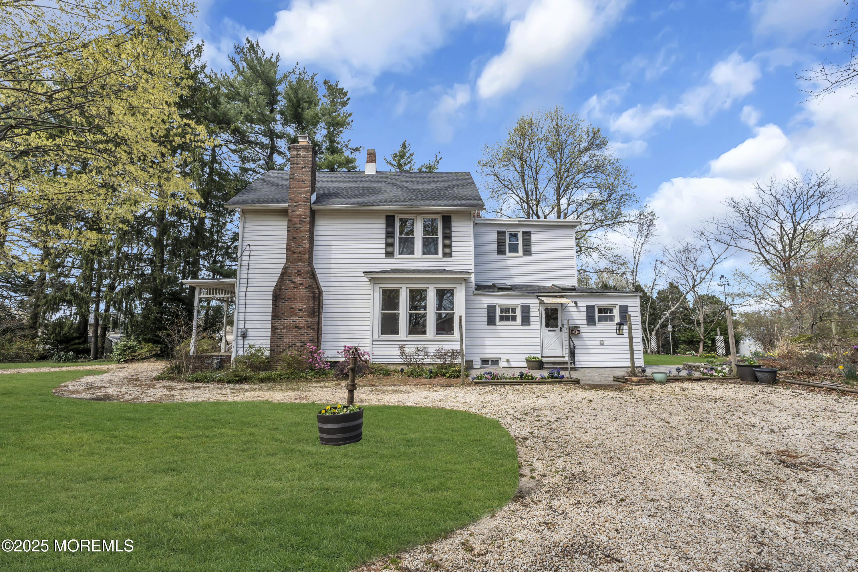 Hazlet, New Jersey, 07730, United States, 4 Bedrooms Bedrooms, ,2 BathroomsBathrooms,Residential,Active,2043138