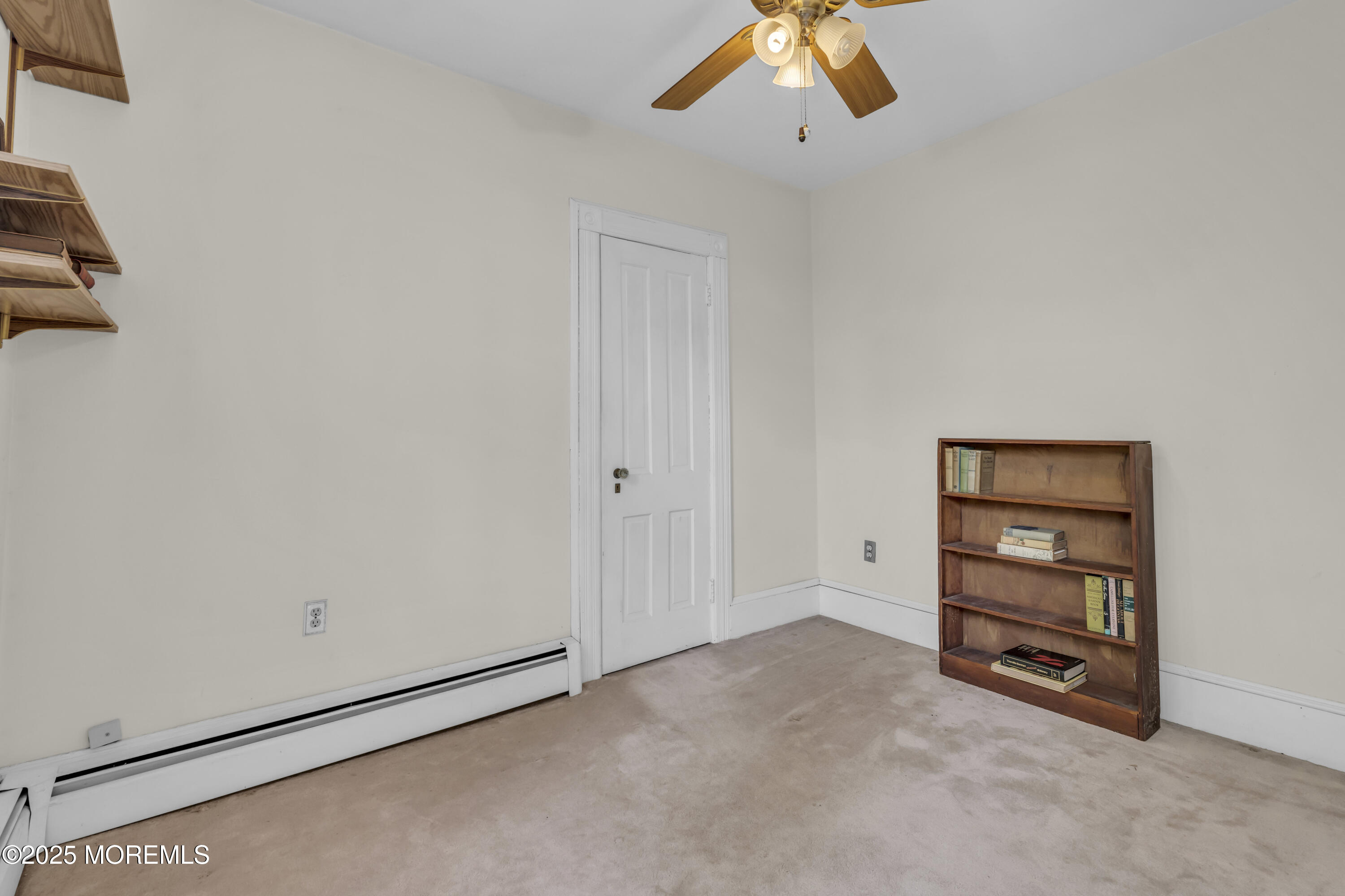 Hazlet, New Jersey, 07730, United States, 4 Bedrooms Bedrooms, ,2 BathroomsBathrooms,Residential,Active,2043138