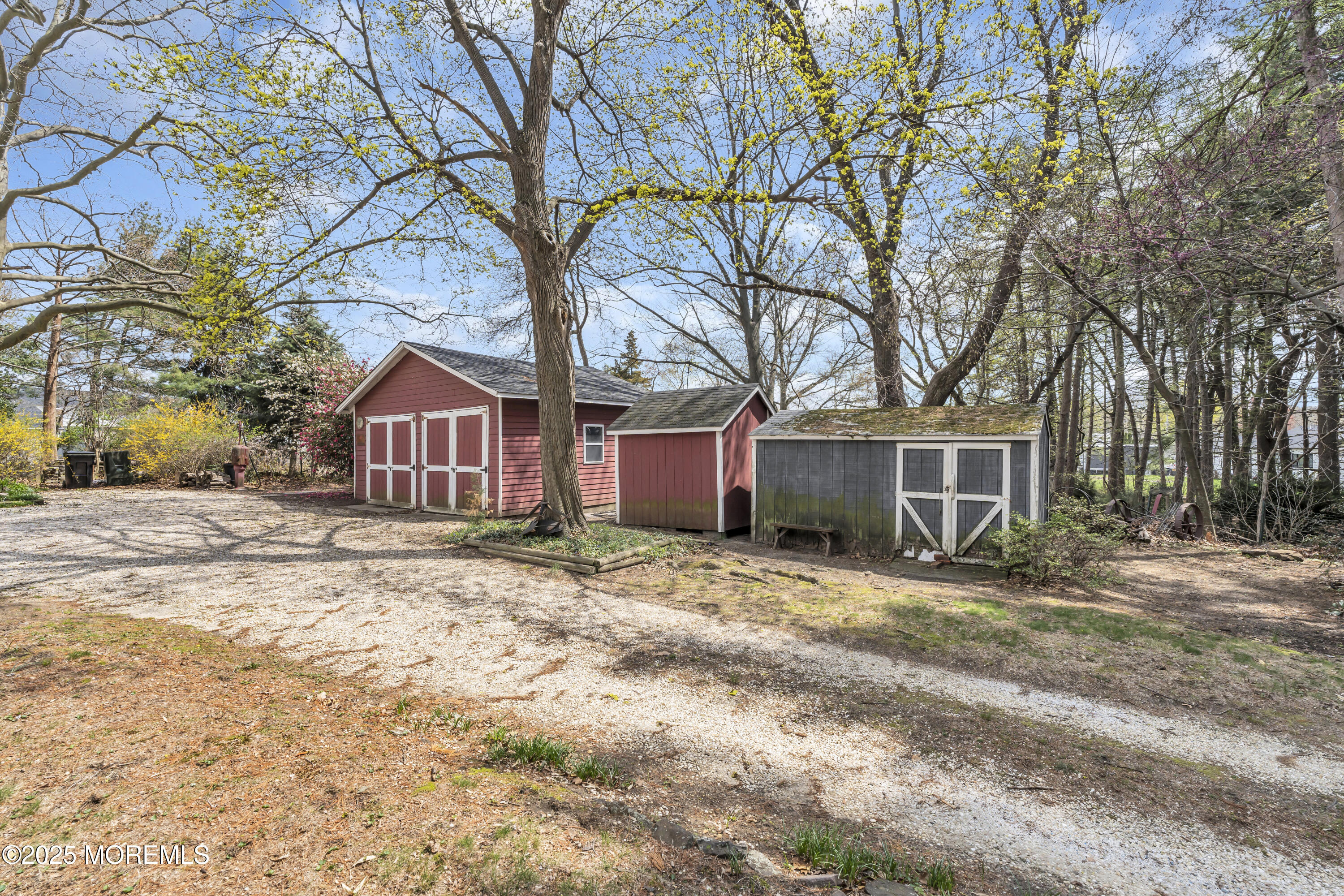 Hazlet, New Jersey, 07730, United States, 4 Bedrooms Bedrooms, ,2 BathroomsBathrooms,Residential,Active,2043138