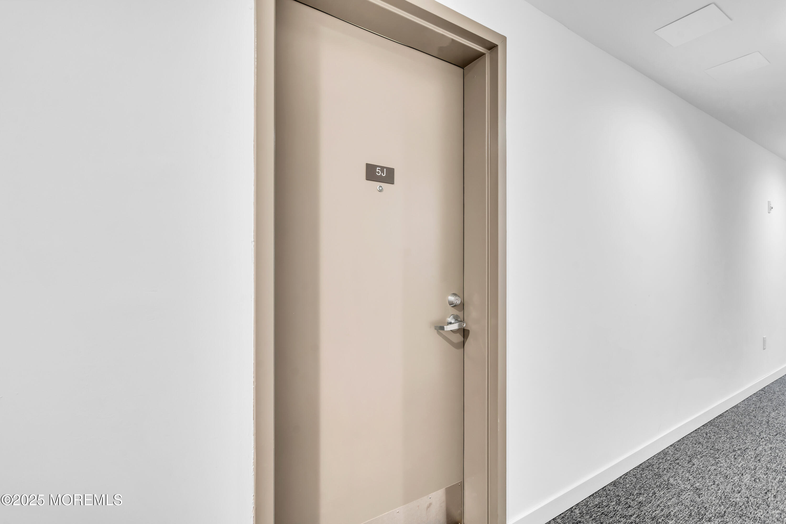 3011 Edwin Avenue #5J, Fort Lee, New Jersey image 19