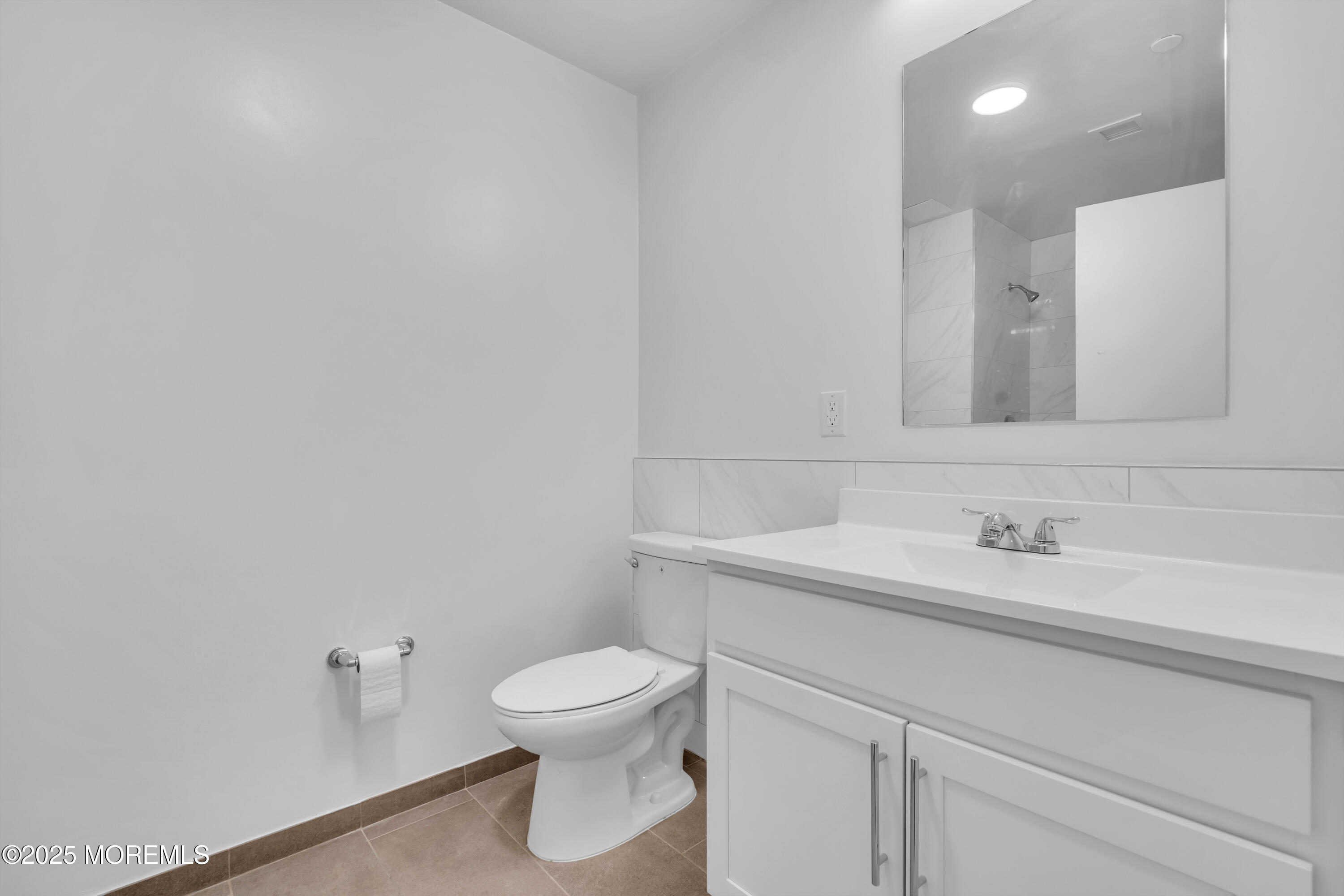 3011 Edwin Avenue #5J, Fort Lee, New Jersey image 10