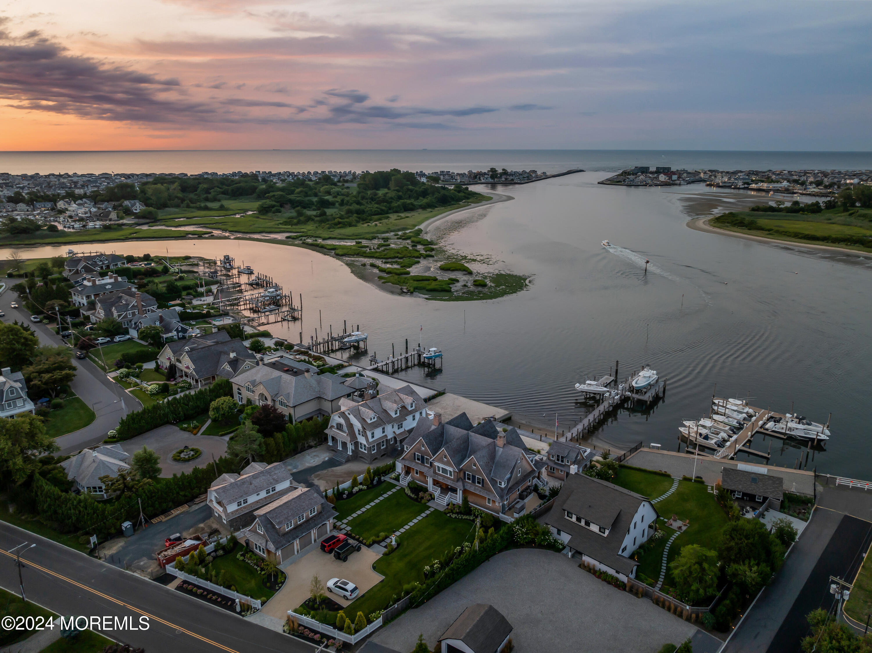 504 Green Avenue, Brielle, New Jersey image 16