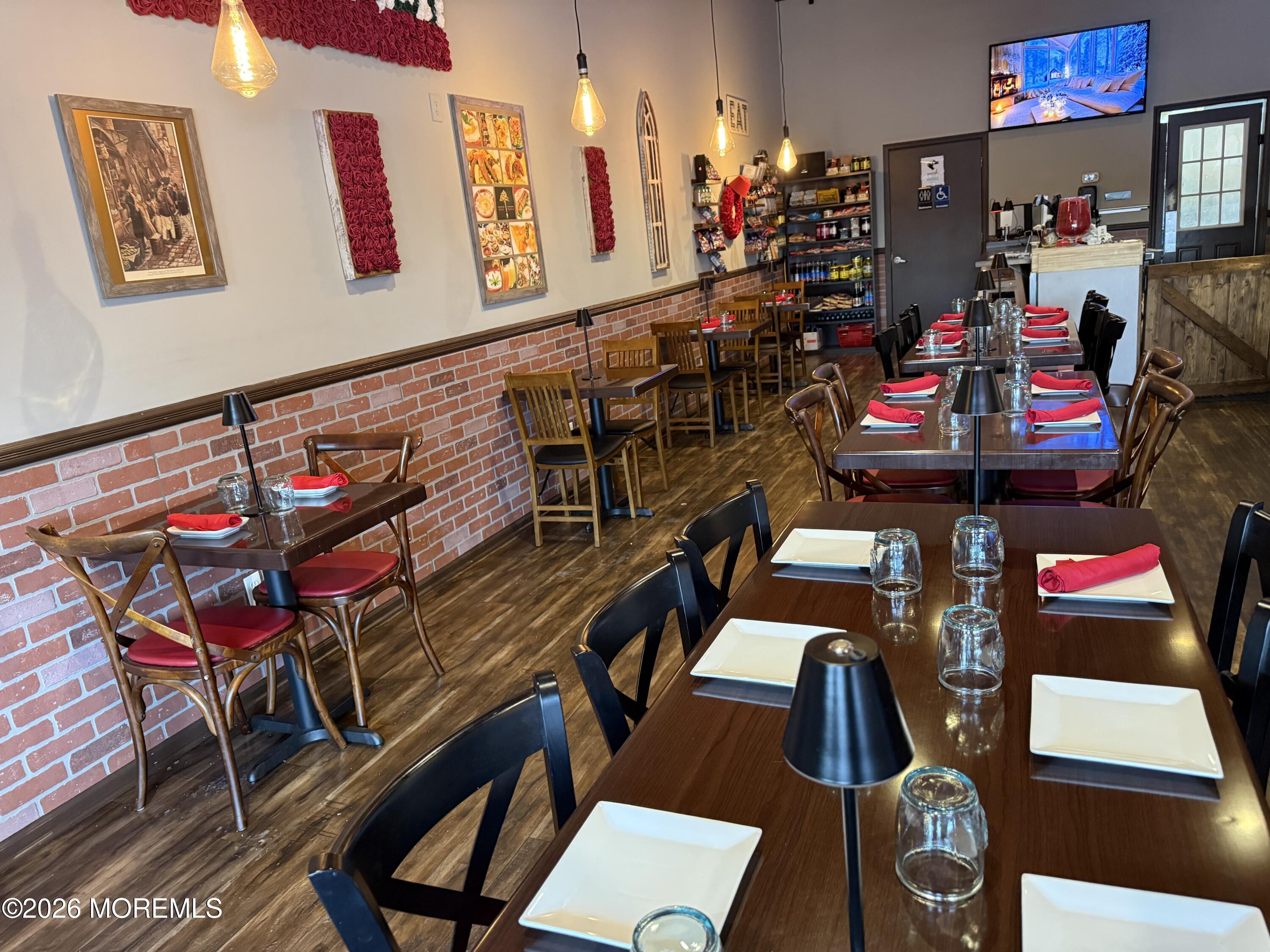 555 Shrewsbury Avenue Suite 1