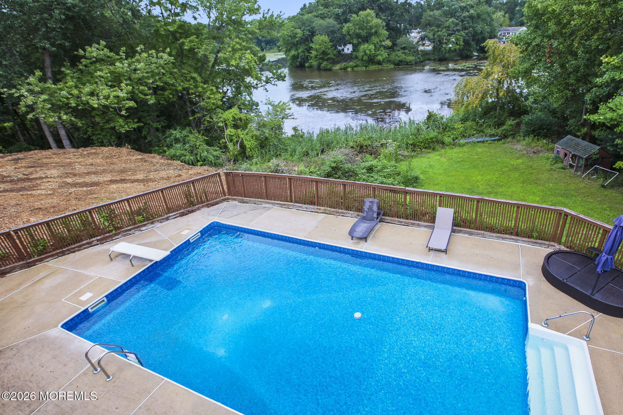 30 S Lakeview Drive