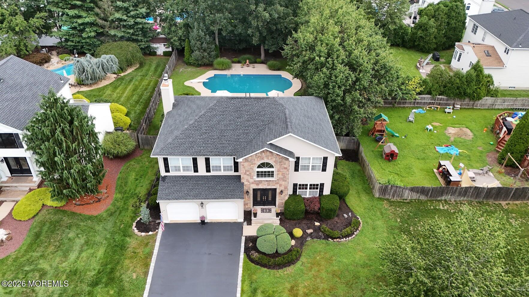 25 Sun Hollow Road
