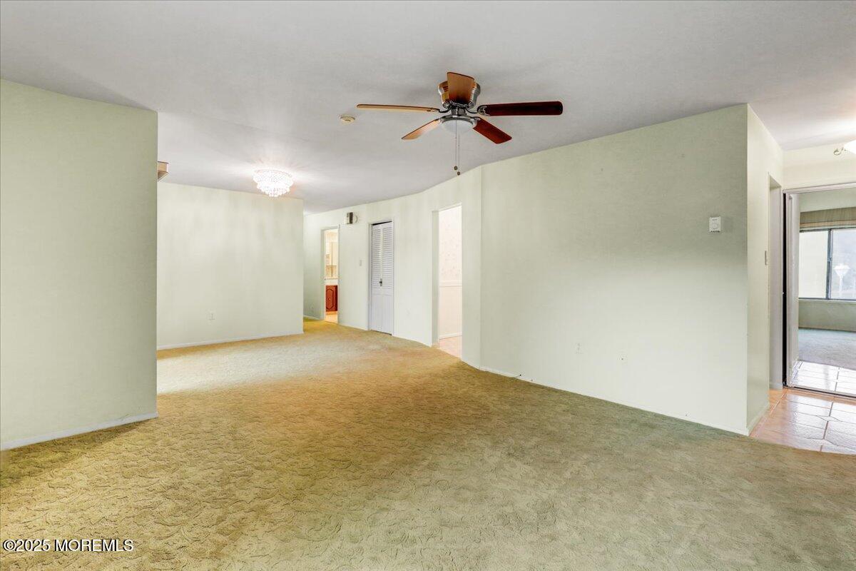 82 Amberly Drive D