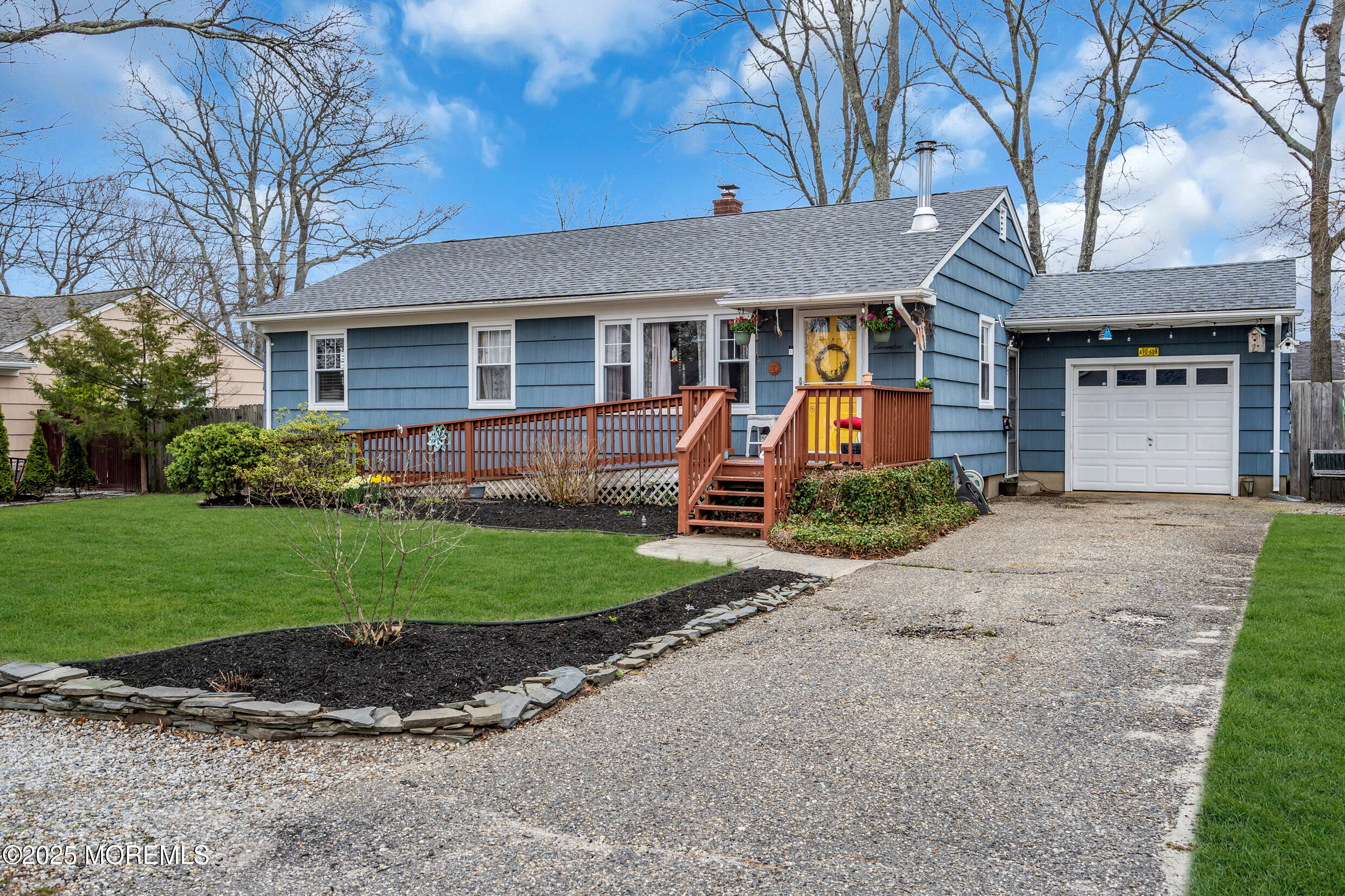 17 Glenwood Drive, Bayville, New Jersey image 2