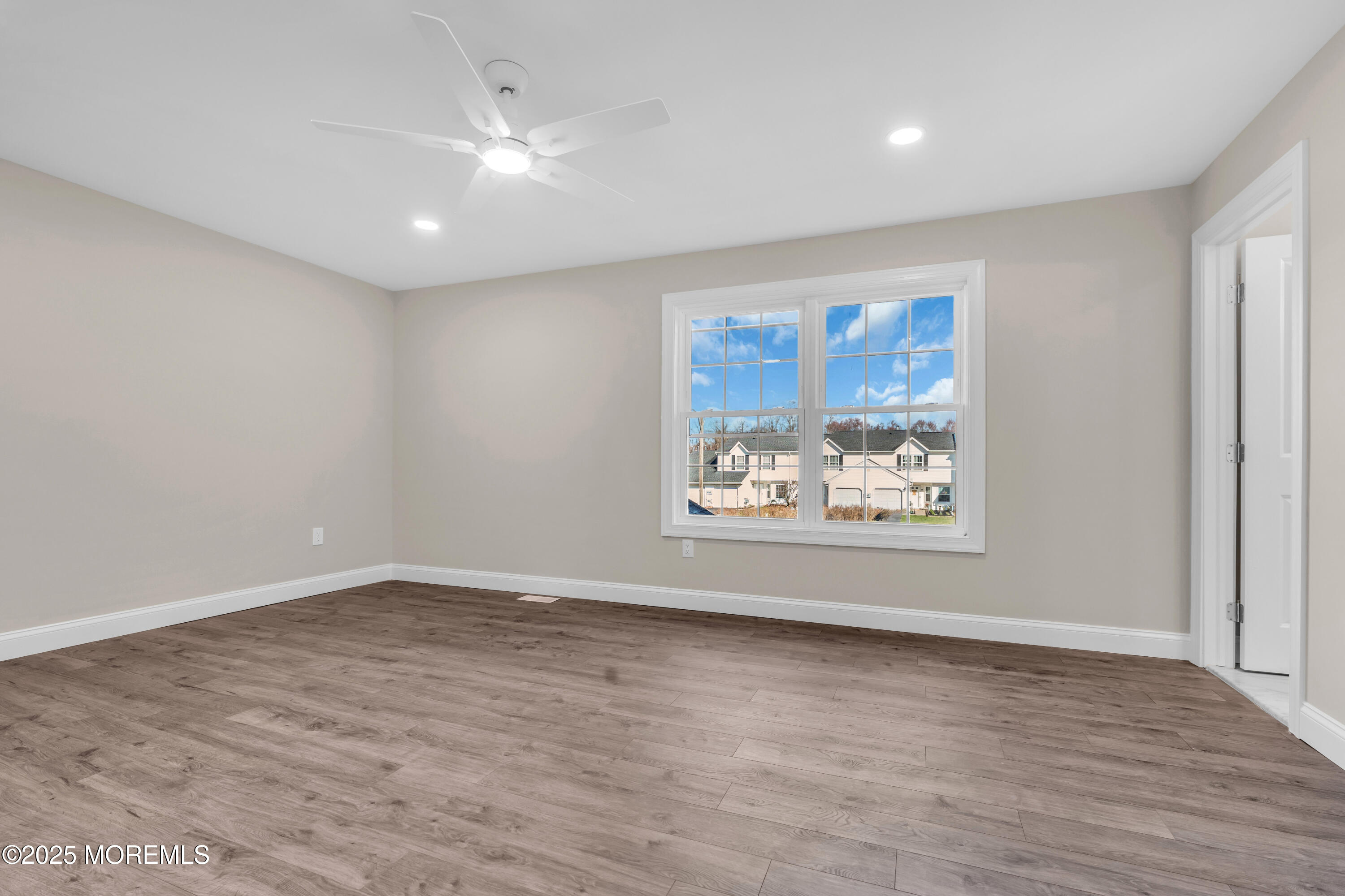 7 Seabreeze Square, Freehold, New Jersey image 27