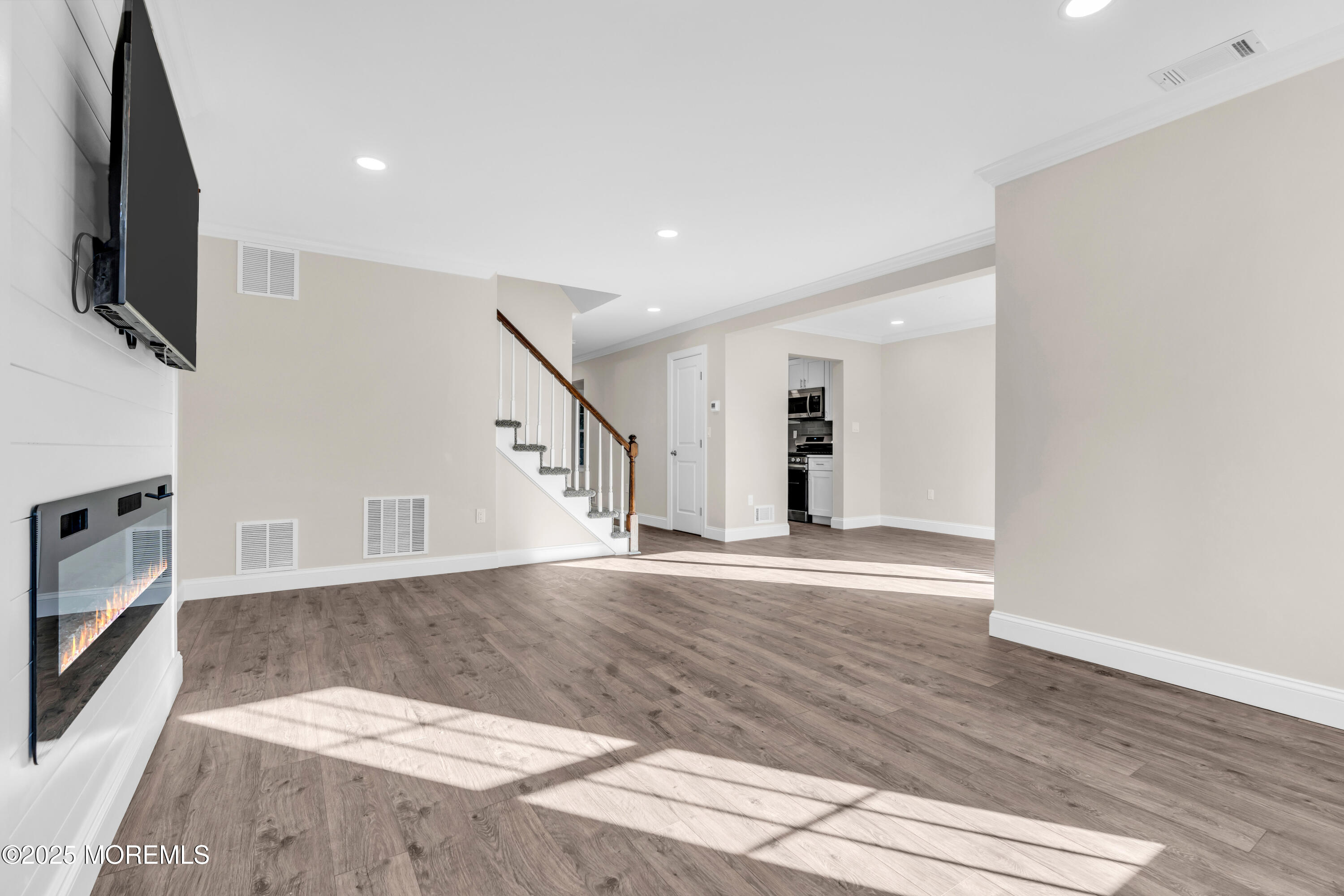 7 Seabreeze Square, Freehold, New Jersey image 14