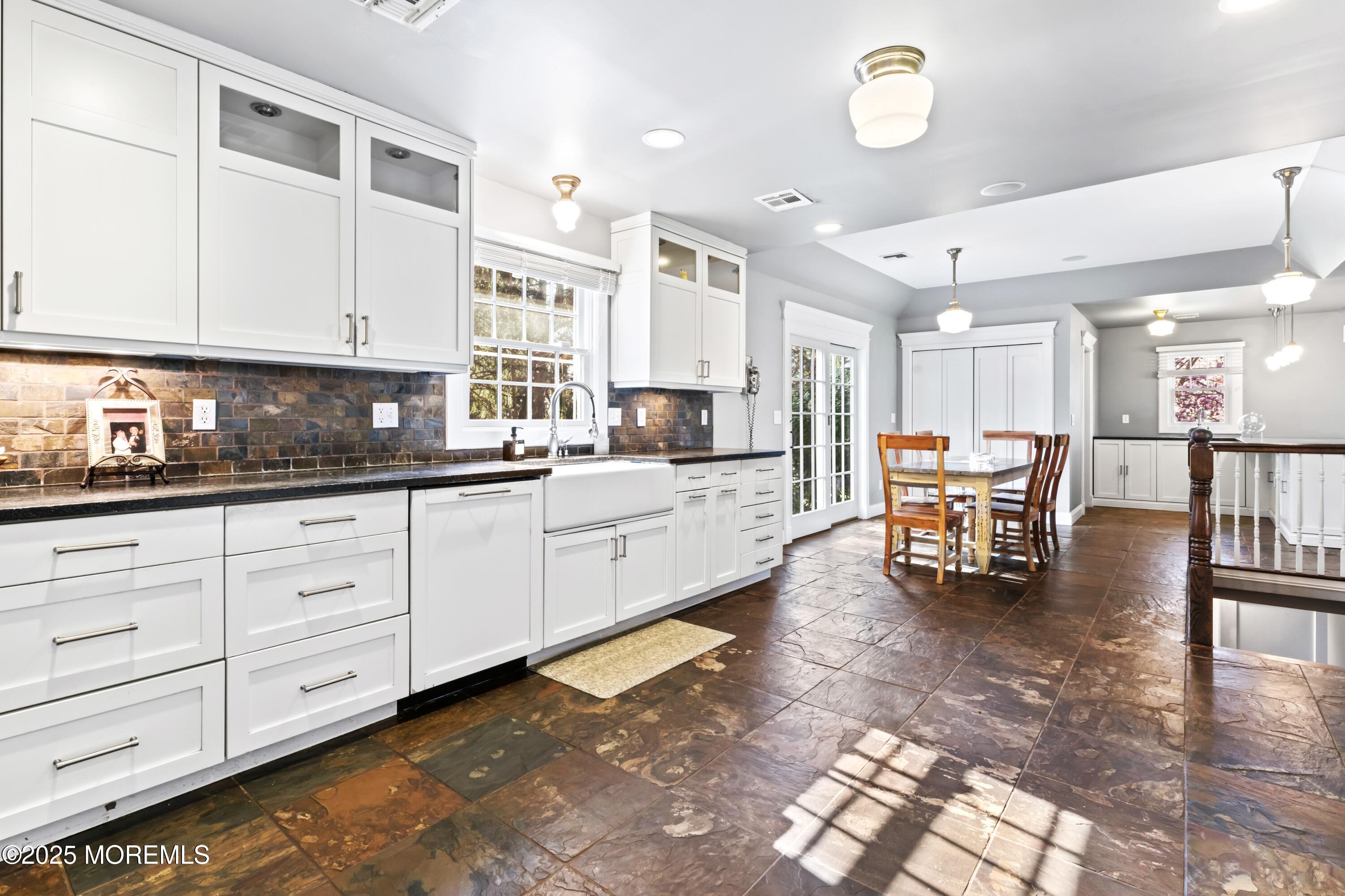 234 Borden Road, Middletown, New Jersey image 16