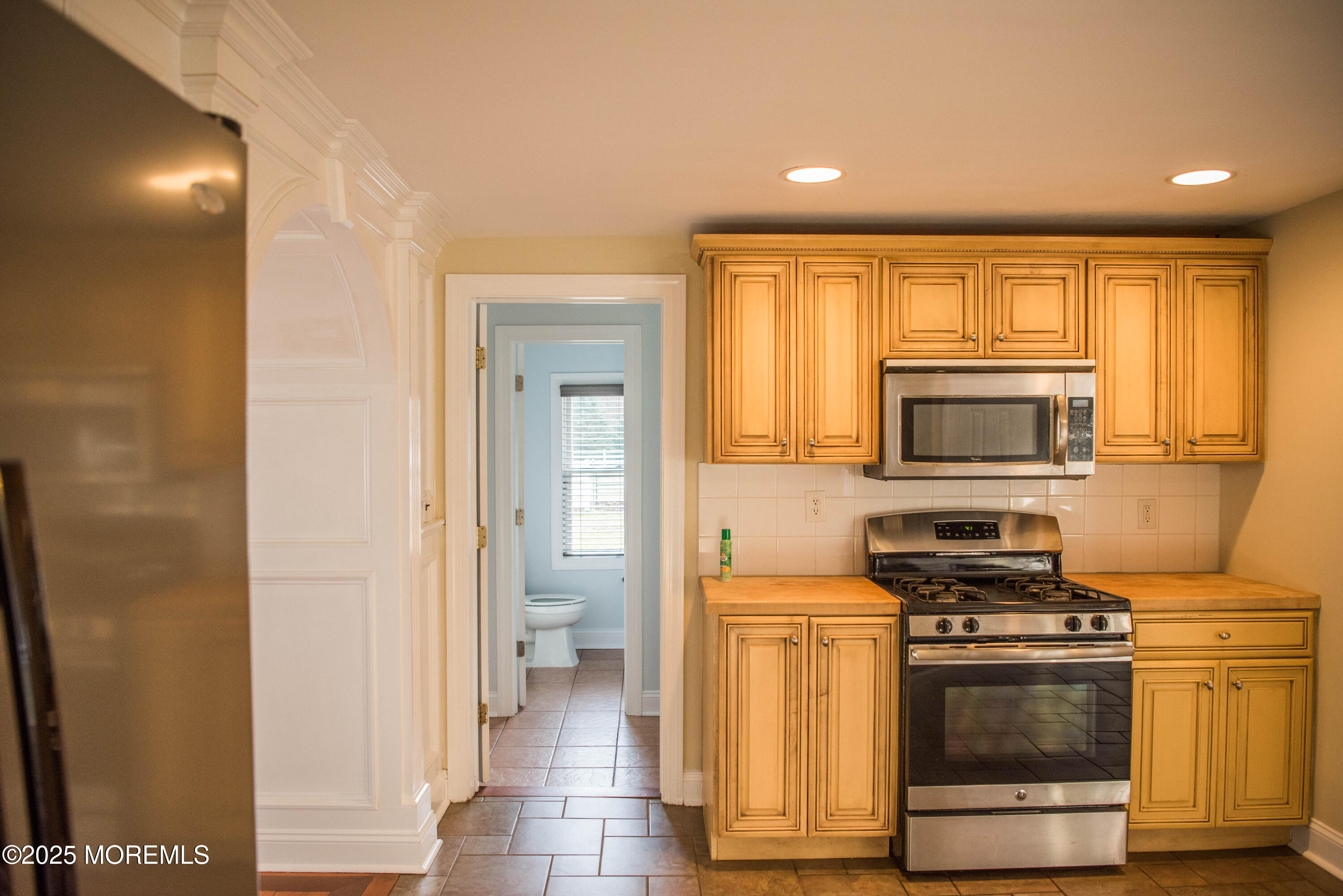 24 Squankum Road, Colts Neck, New Jersey image 32