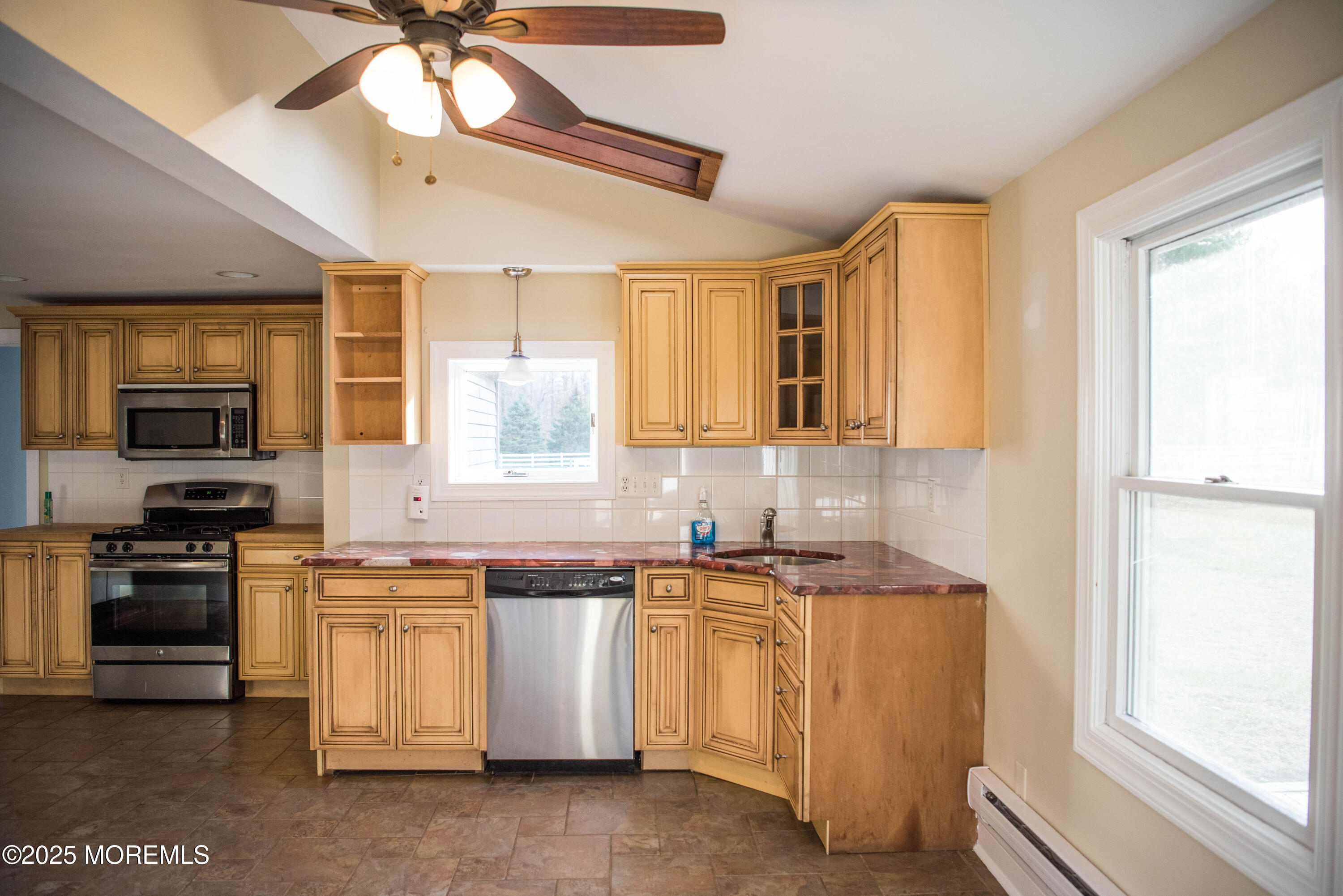 24 Squankum Road, Colts Neck, New Jersey image 31