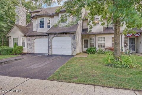 Condo For Sale - 4005 Cleveland Street<br/> Toms River, NJ 08755