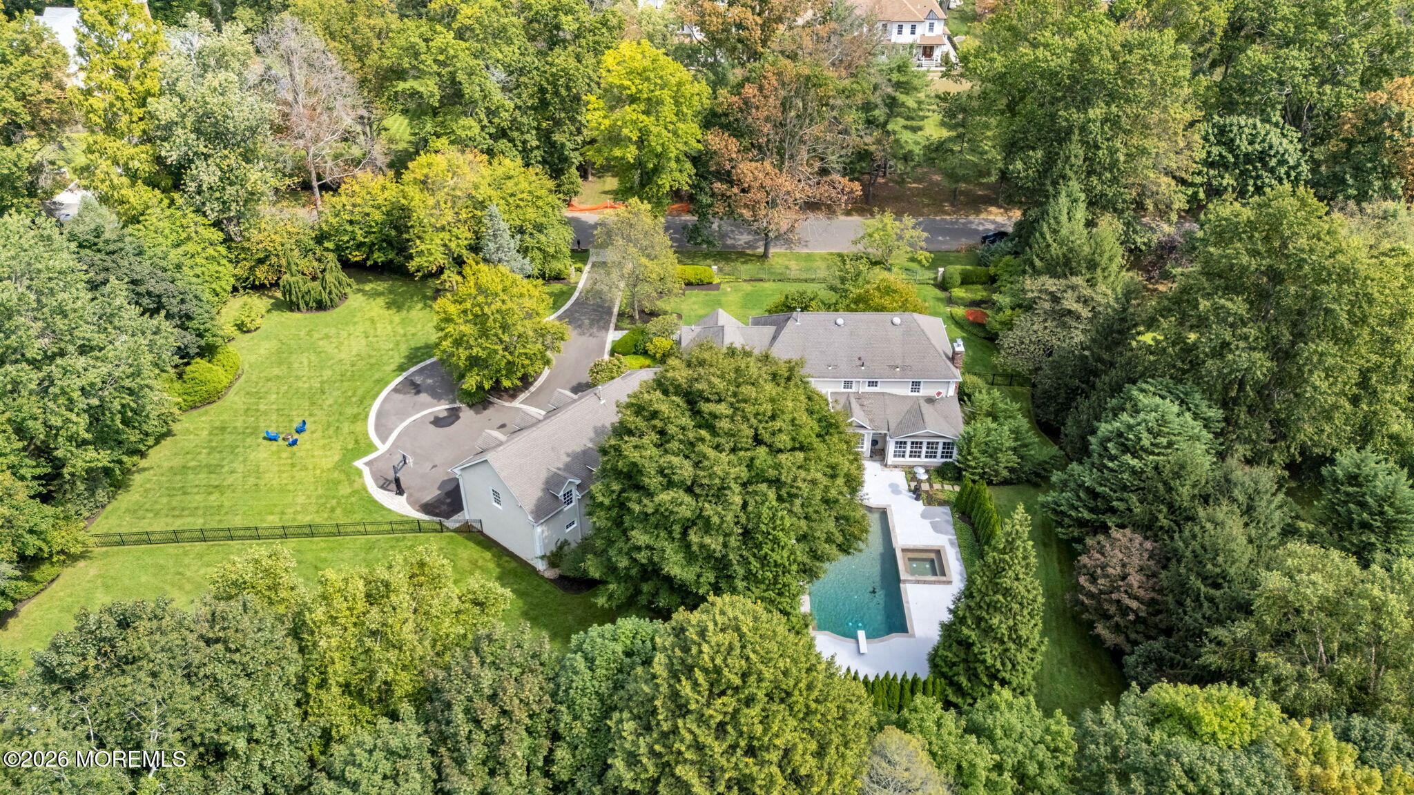 4 Tuxedo Road