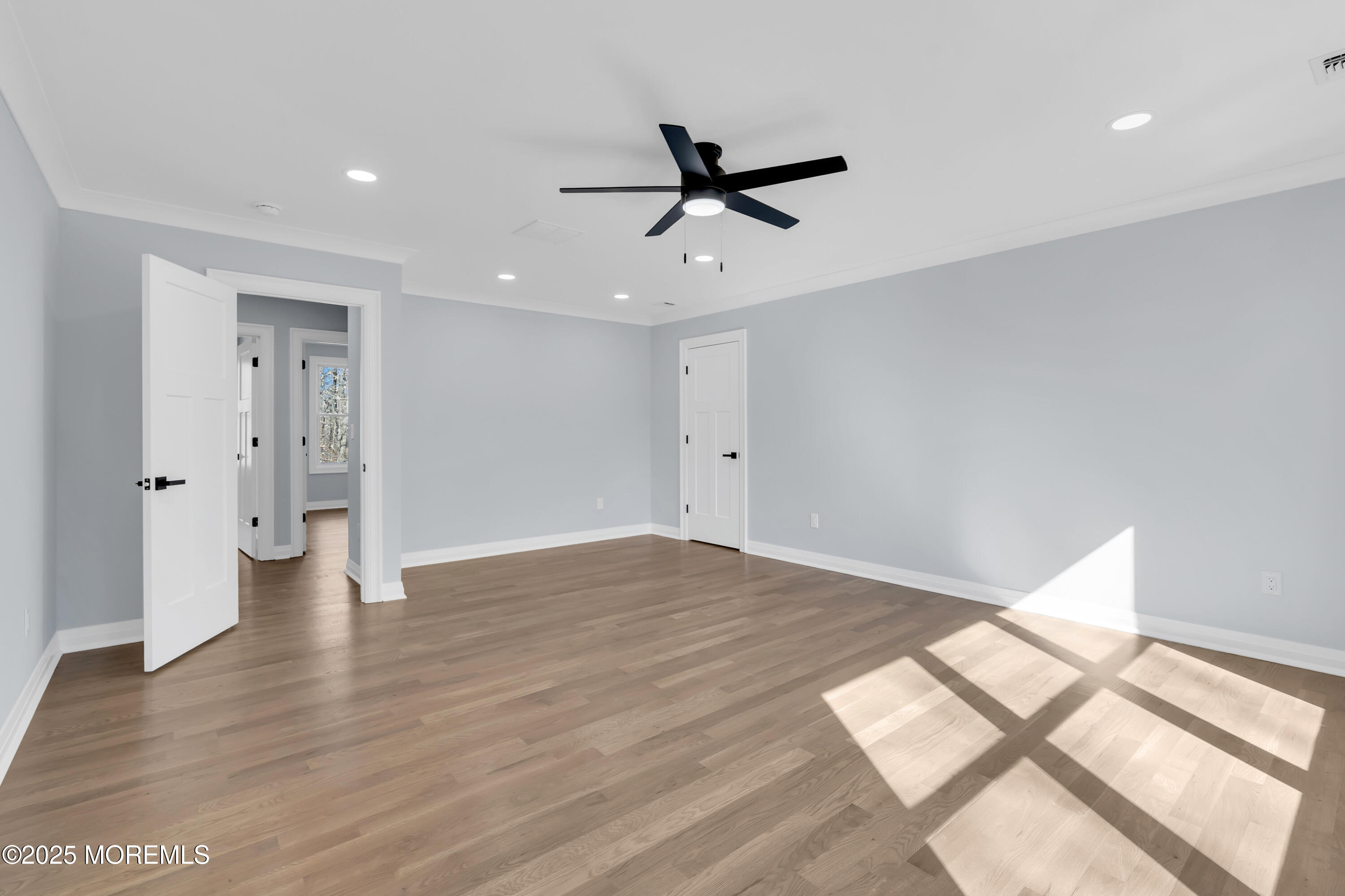 284 Middle Road, Holmdel, New Jersey image 21