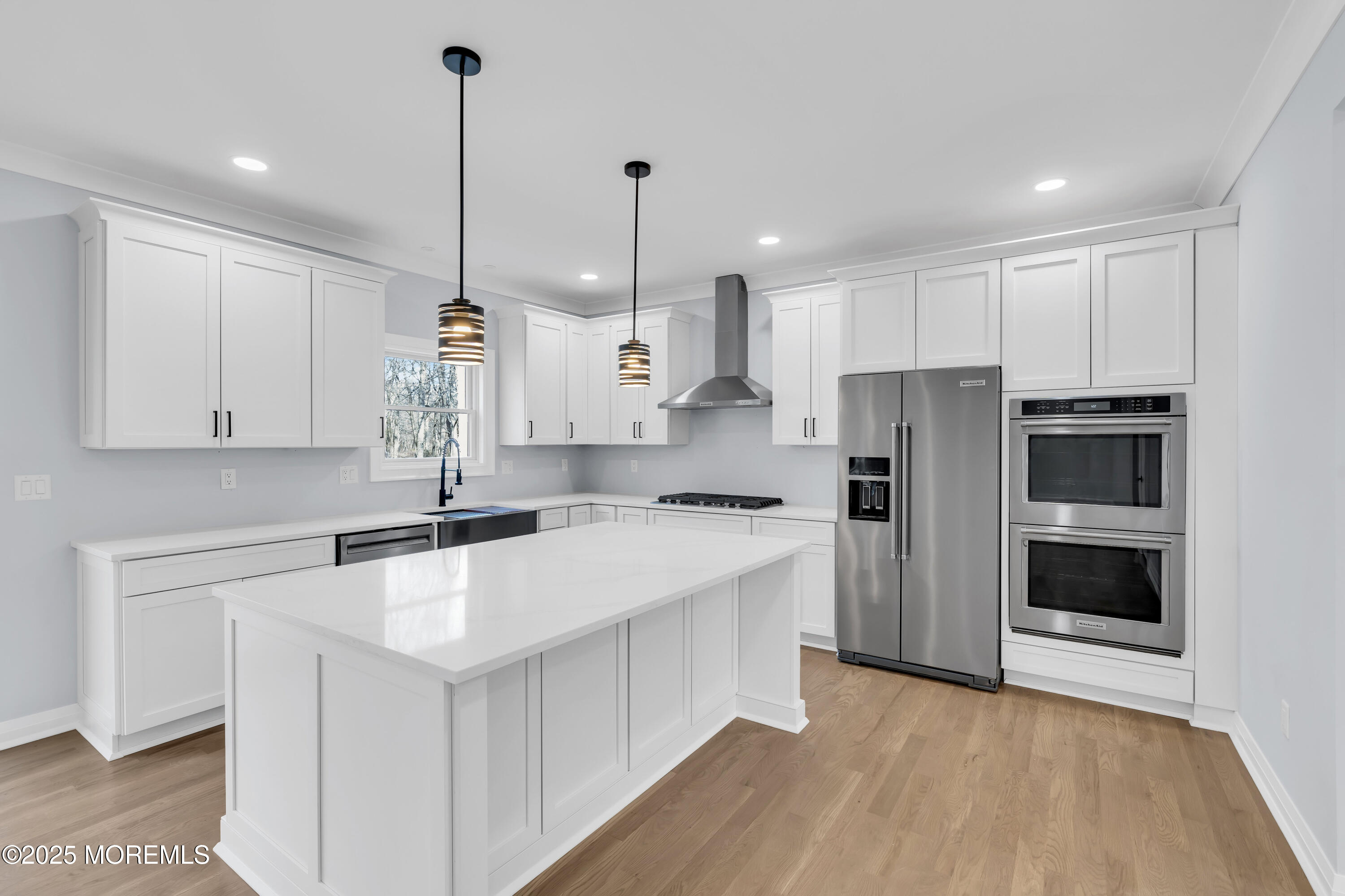 284 Middle Road, Holmdel, New Jersey image 16