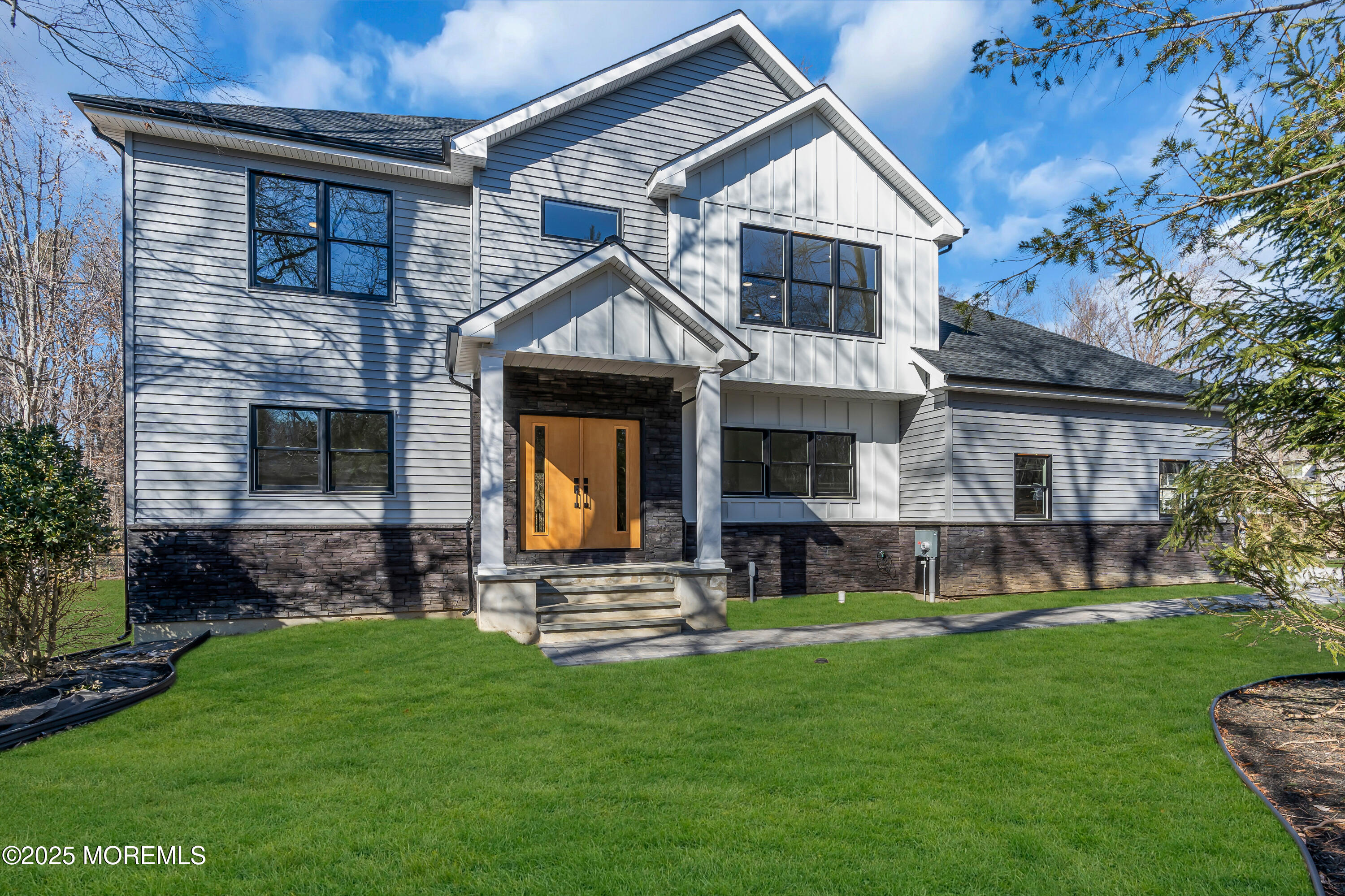 284 Middle Road, Holmdel, New Jersey image 35