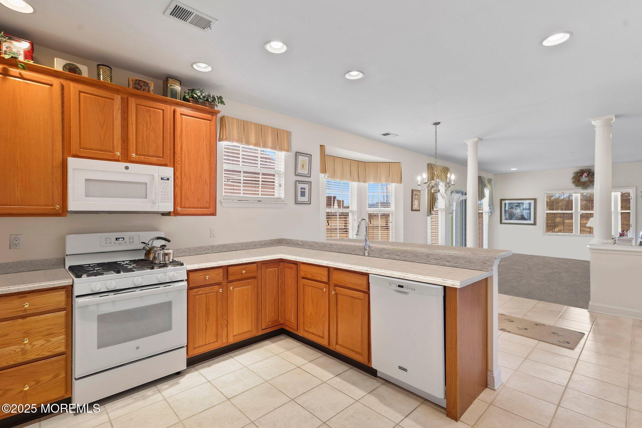 35 Bunker Hill Drive, Allentown, New Jersey image 10