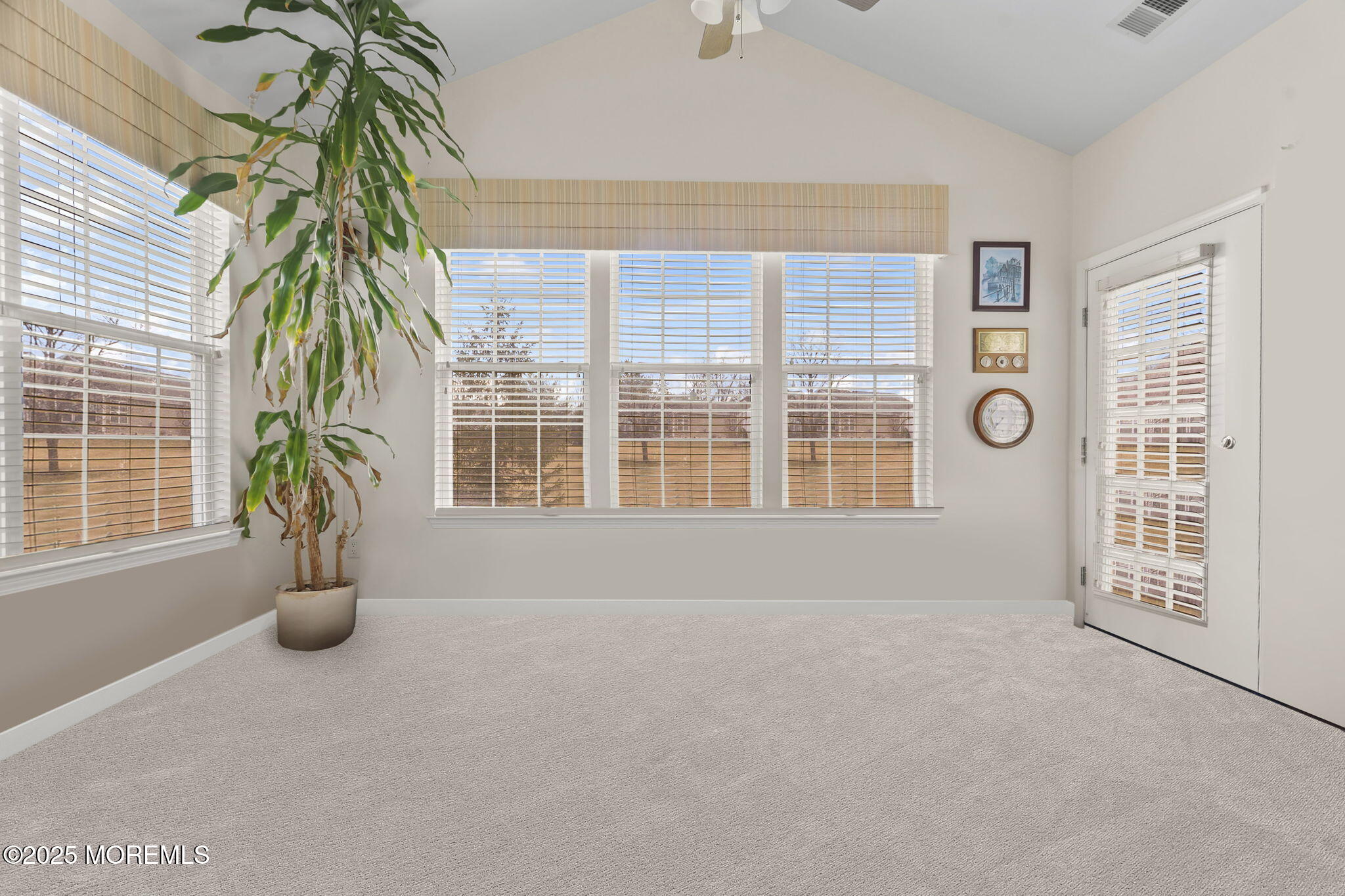 35 Bunker Hill Drive, Allentown, New Jersey image 16