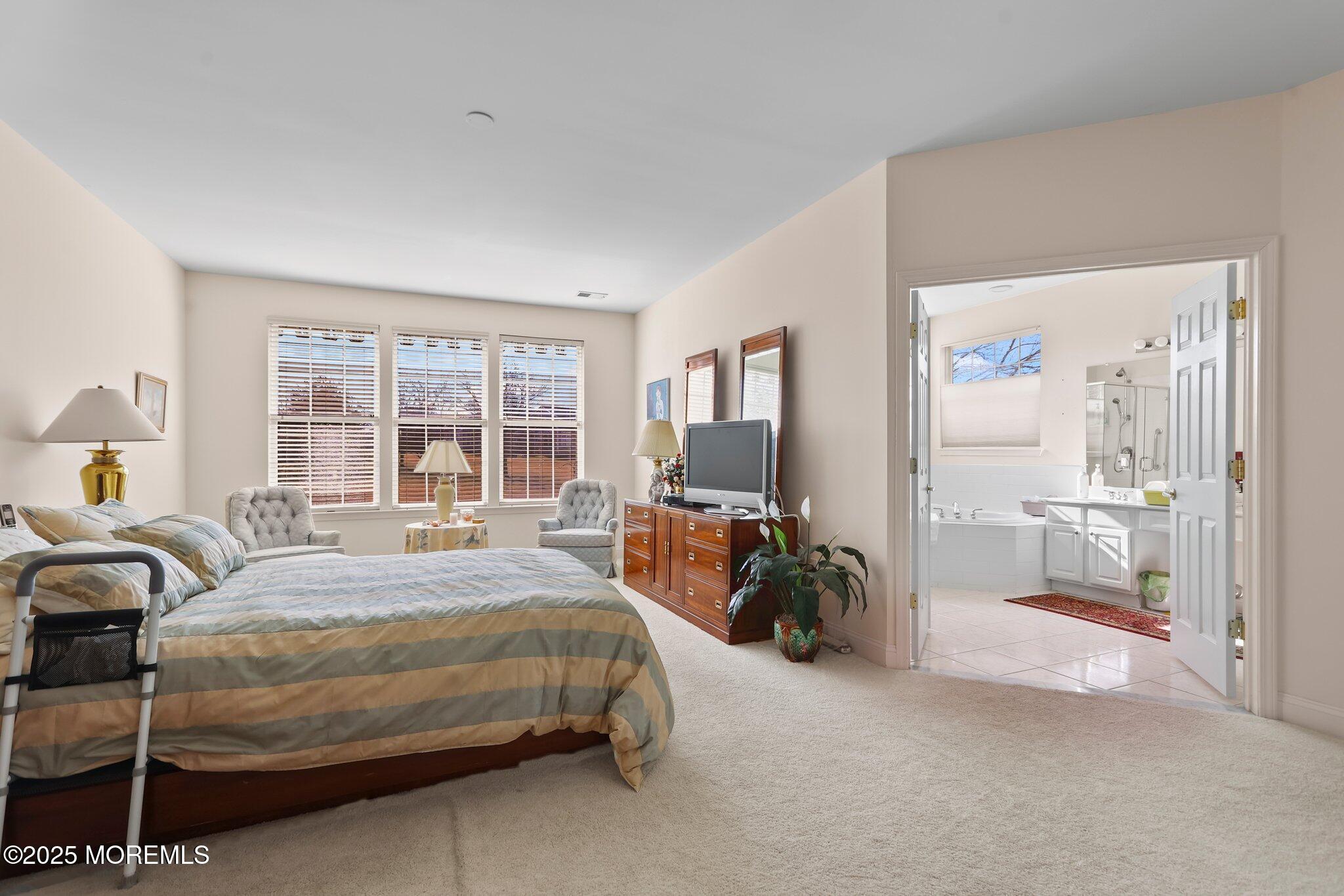 35 Bunker Hill Drive, Allentown, New Jersey image 18