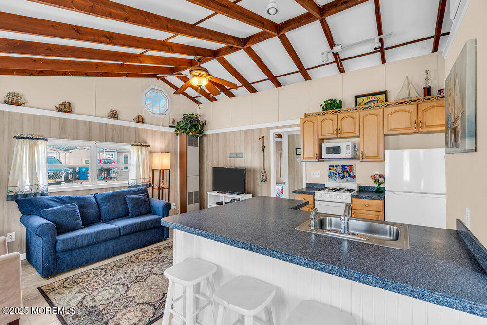 37 E Penguin Way, Lavallette, New Jersey image 10