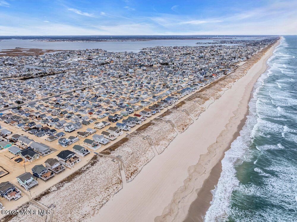 37 E Penguin Way, Lavallette, New Jersey image 36