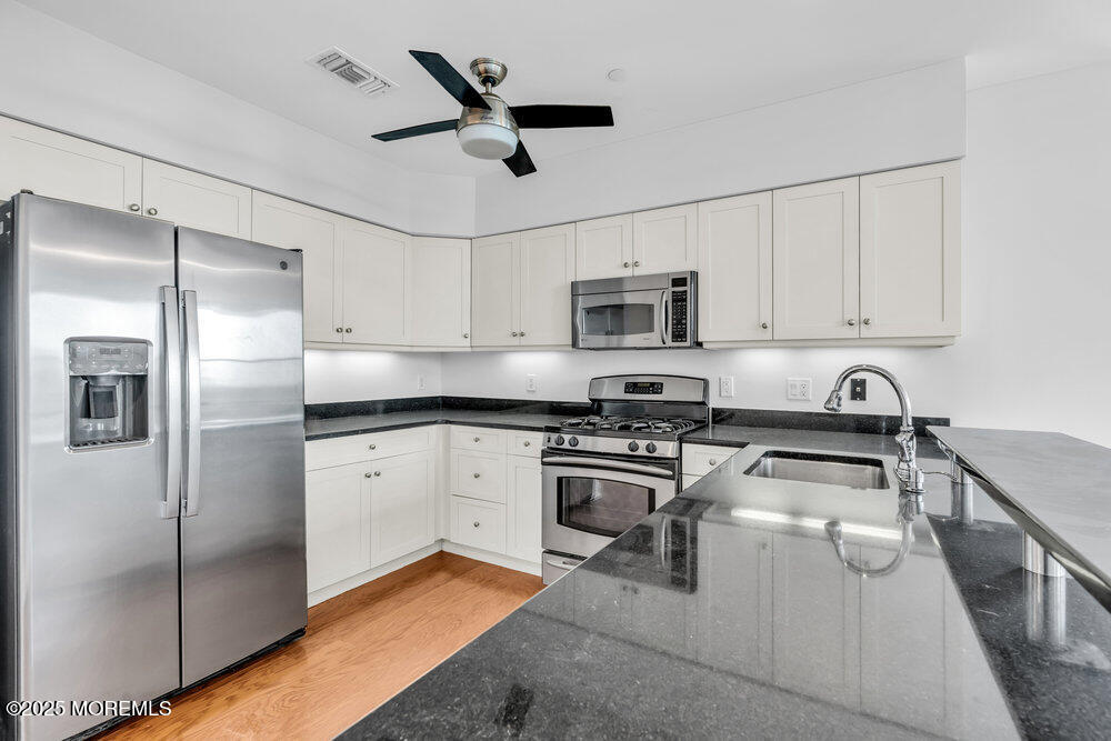 501 Grand Avenue #4D, Asbury Park, New Jersey image 5