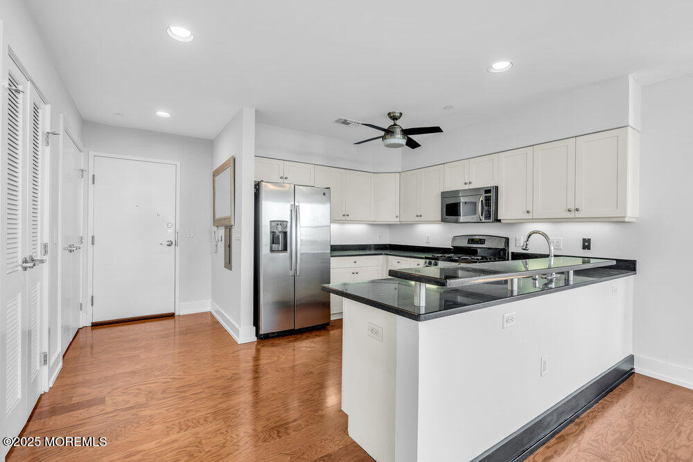 501 Grand Avenue #4D, Asbury Park, New Jersey image 4