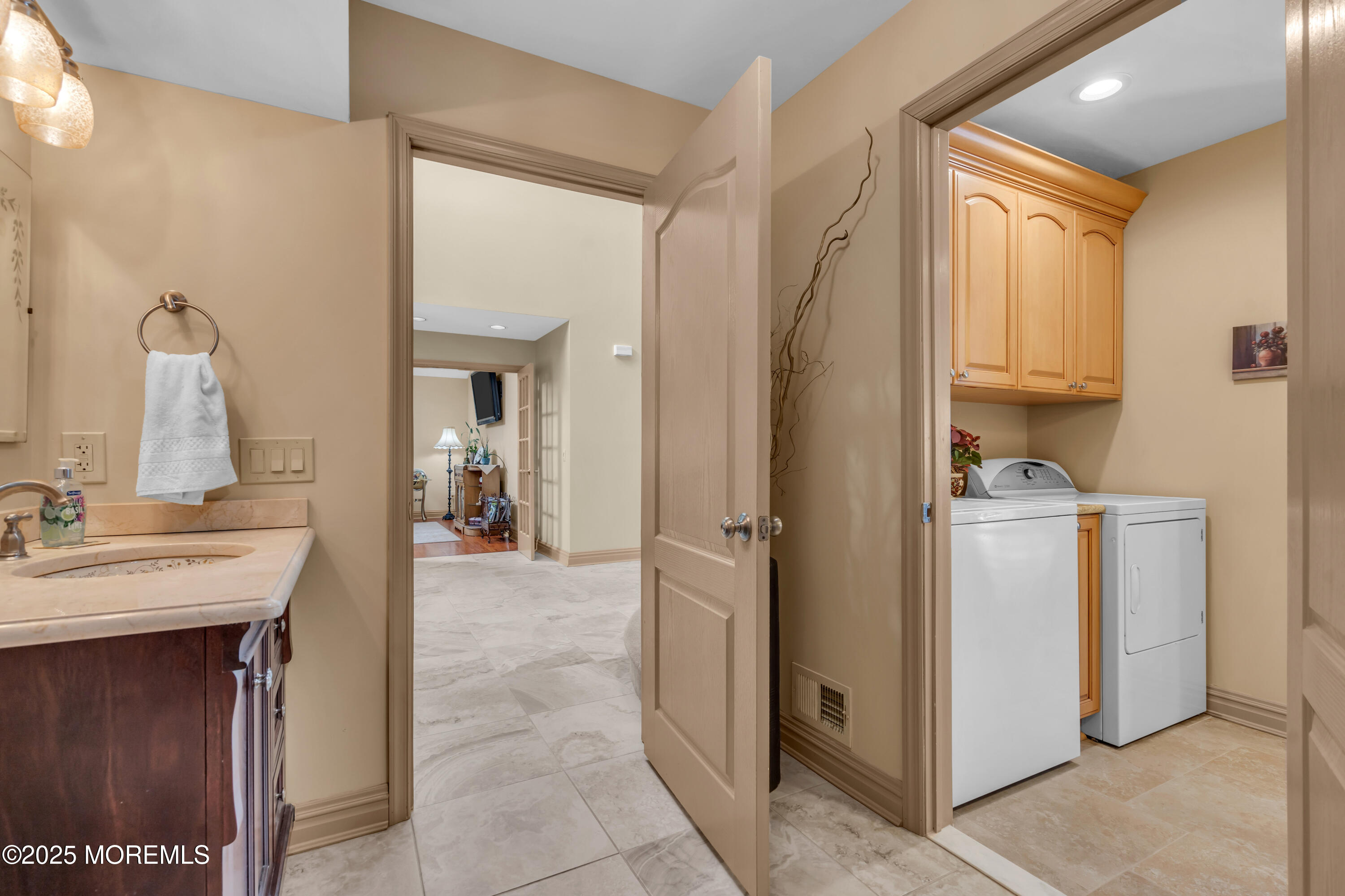 371 Aldo Drive, Toms River, New Jersey image 14