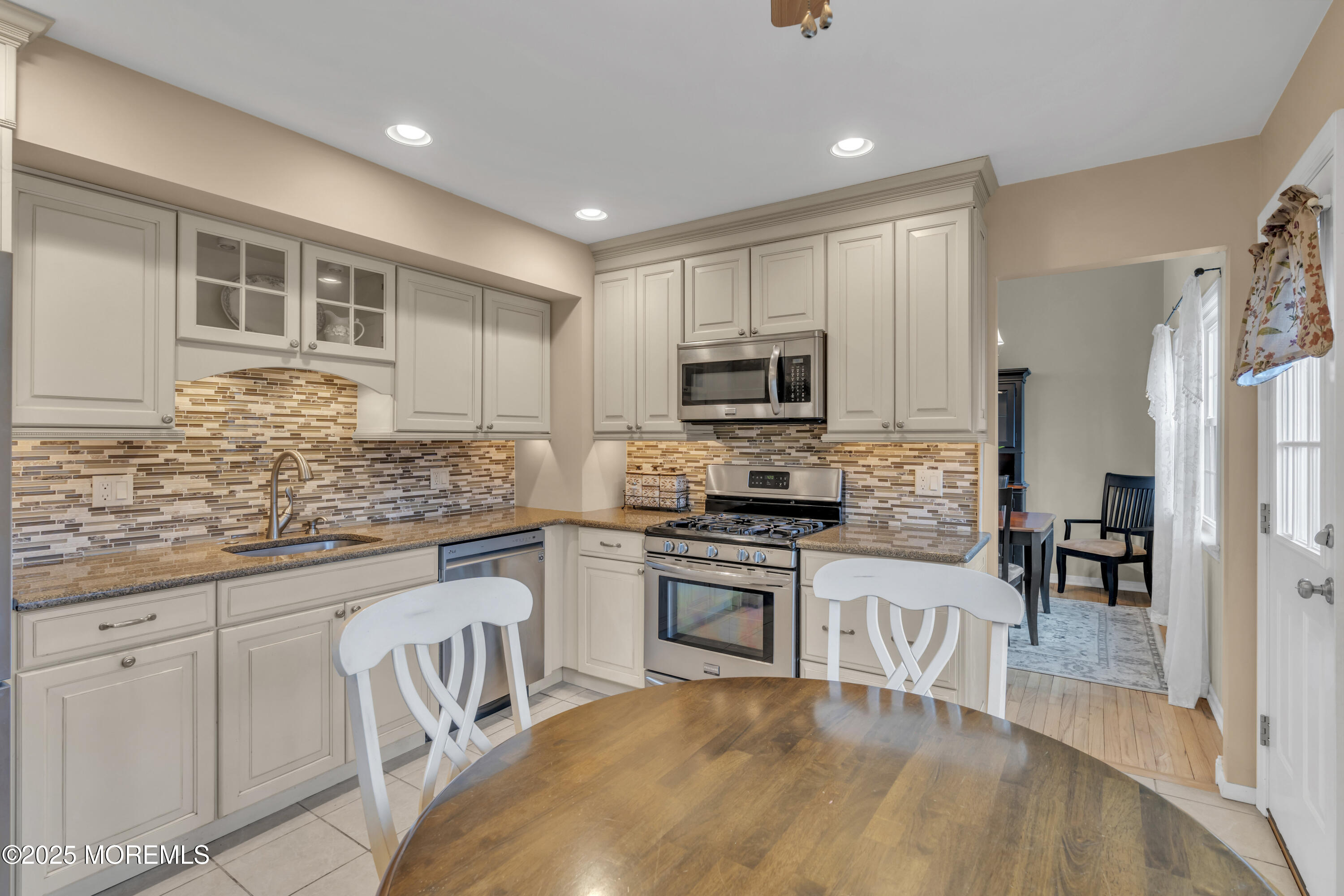 24 Woodland Drive, Middletown, New Jersey image 20