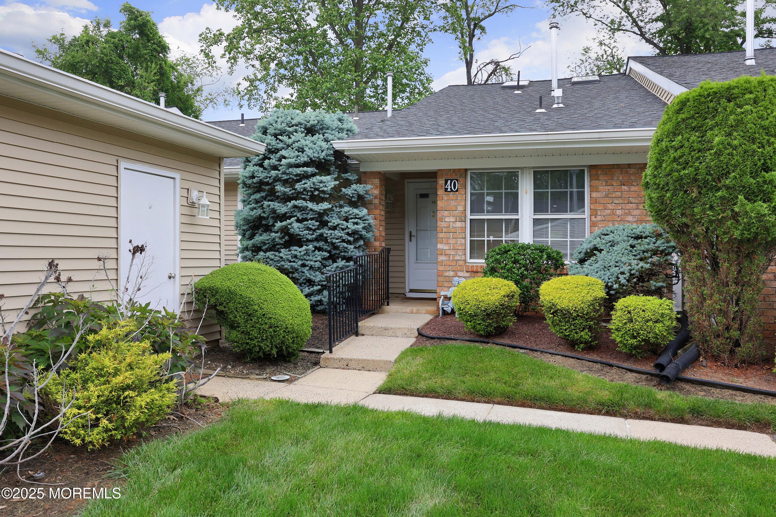 40 Smoke Tree Terrace 142