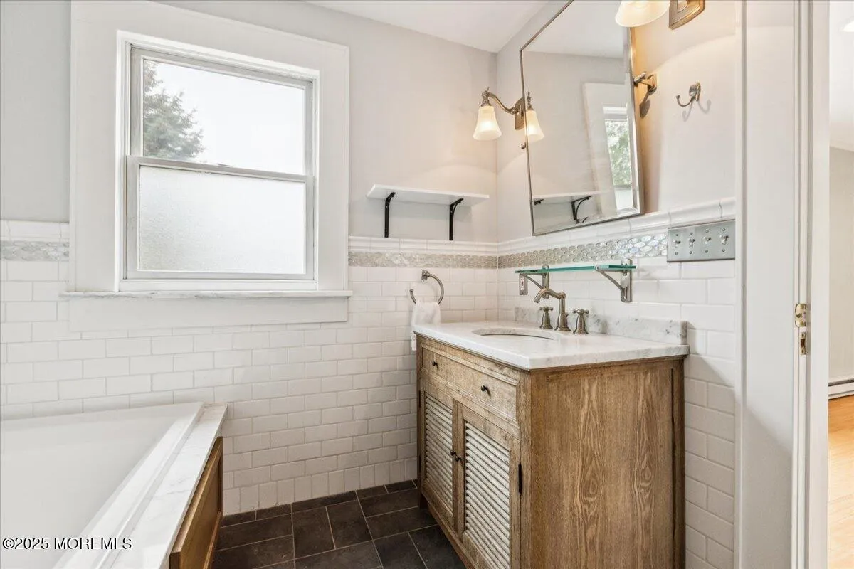 Belmar, New Jersey 07719, United States, 6 Bedrooms Bedrooms, ,6 BathroomsBathrooms,Residential,Active,205856