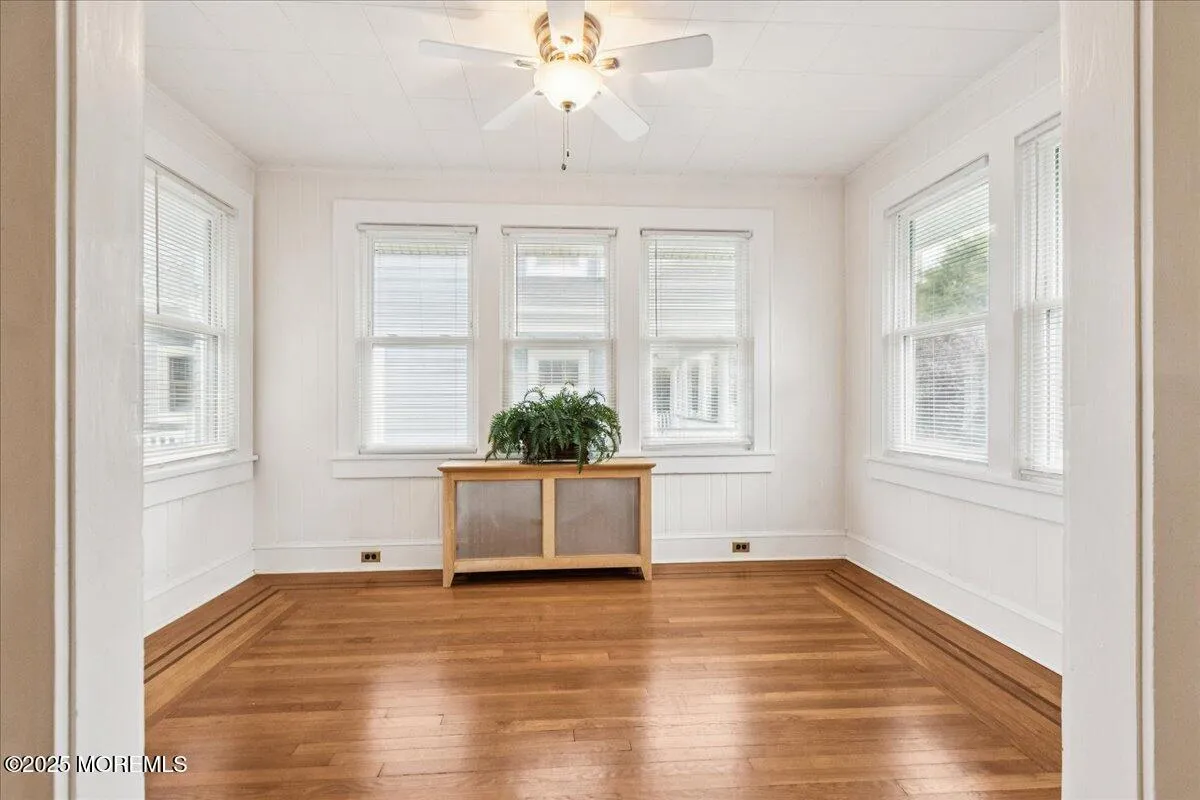 Belmar, New Jersey 07719, United States, 6 Bedrooms Bedrooms, ,6 BathroomsBathrooms,Residential,Active,205856