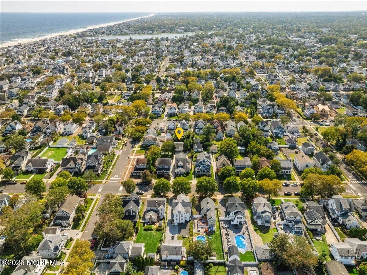 Belmar, New Jersey 07719, United States, 6 Bedrooms Bedrooms, ,6 BathroomsBathrooms,Residential,Active,205856