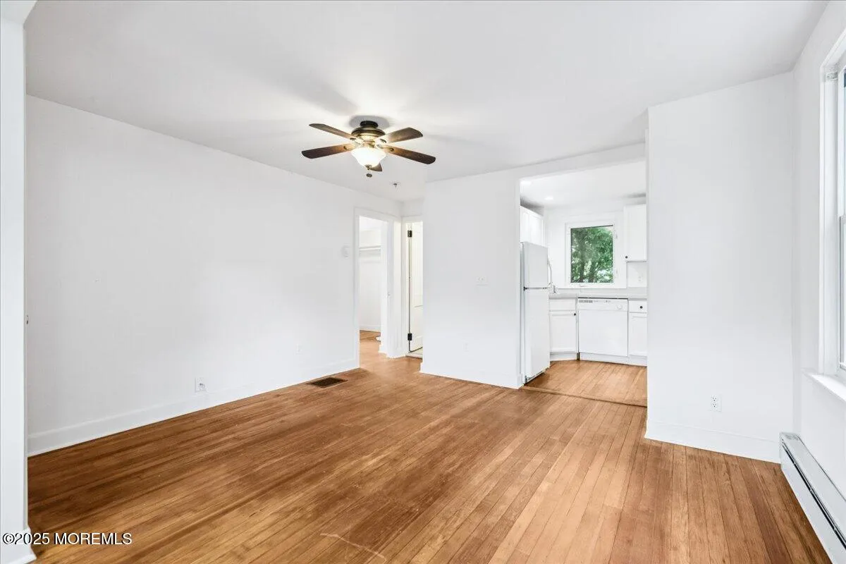 Belmar, New Jersey 07719, United States, 6 Bedrooms Bedrooms, ,6 BathroomsBathrooms,Residential,Active,205856