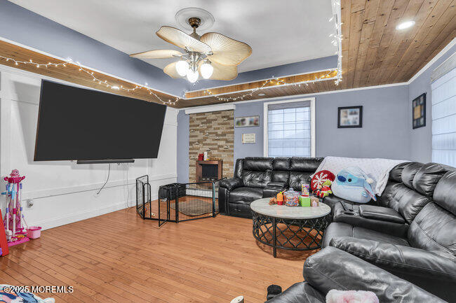 226 Bayview Avenue, Union Beach, New Jersey image 4