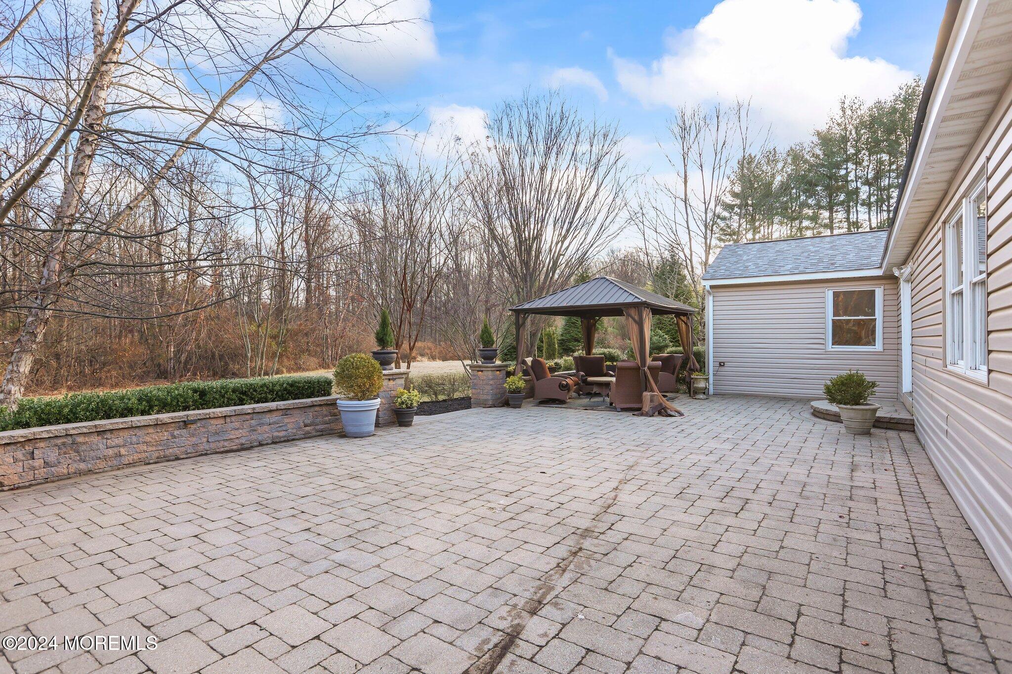 52 Daum Road, Manalapan, New Jersey image 31