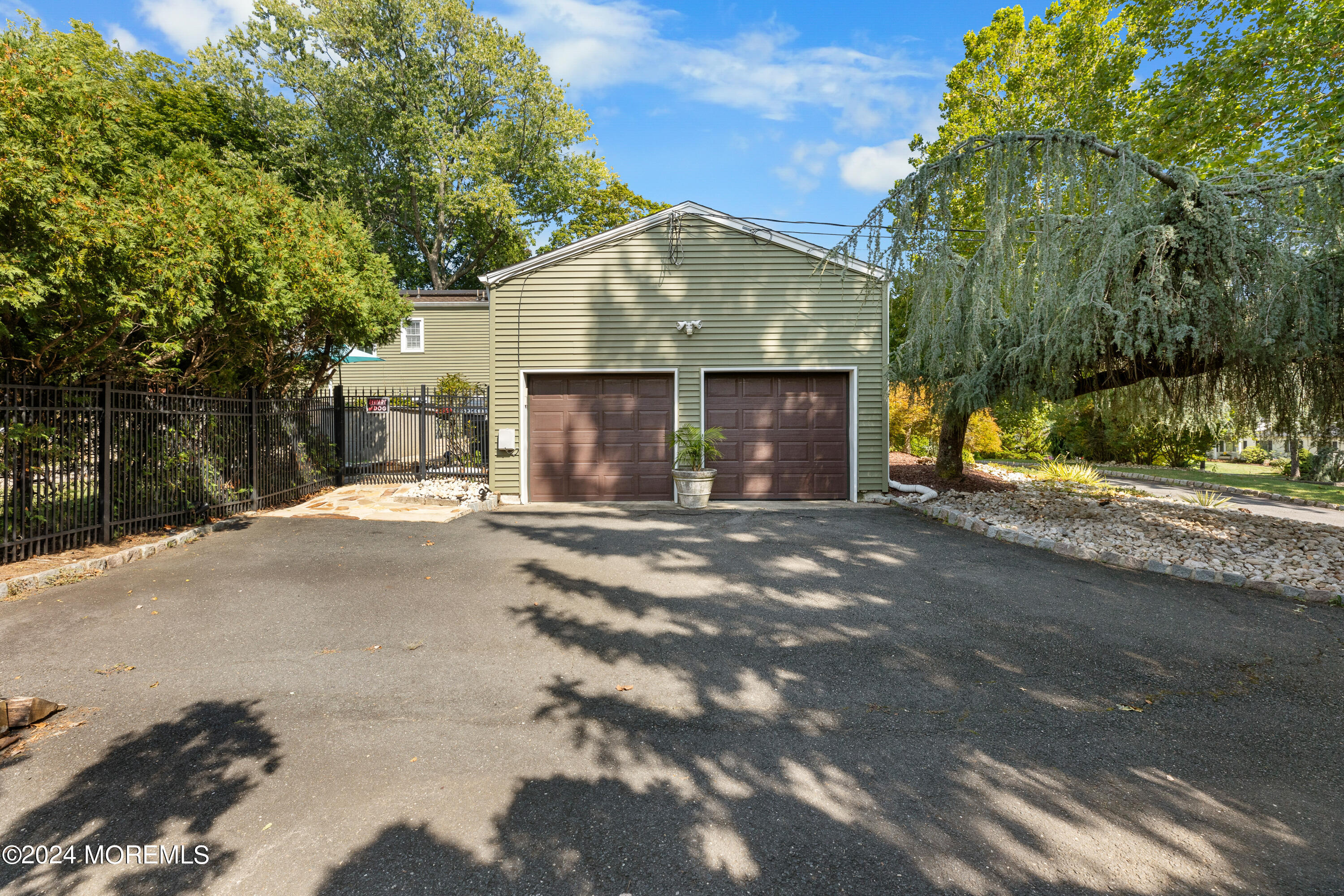 743 Colts Neck Road, Freehold, New Jersey image 3