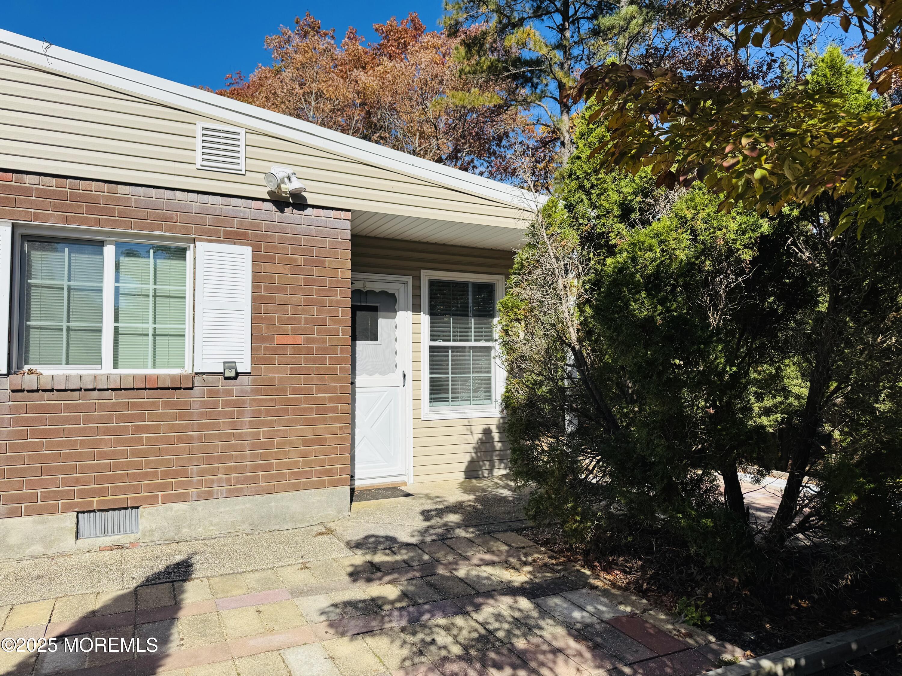 12 Willow Street D