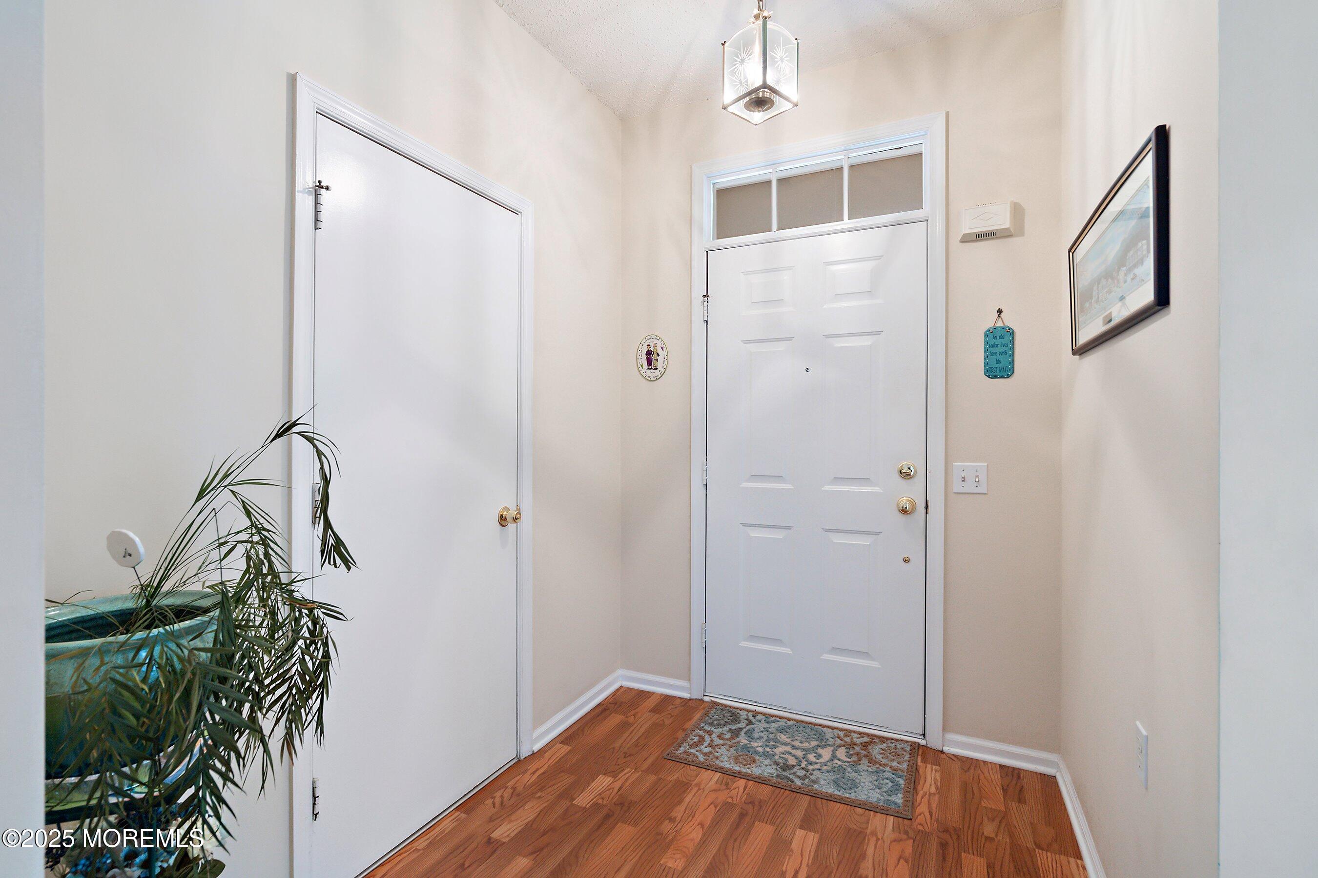 5 Sunflower Lane, Brick, New Jersey image 4