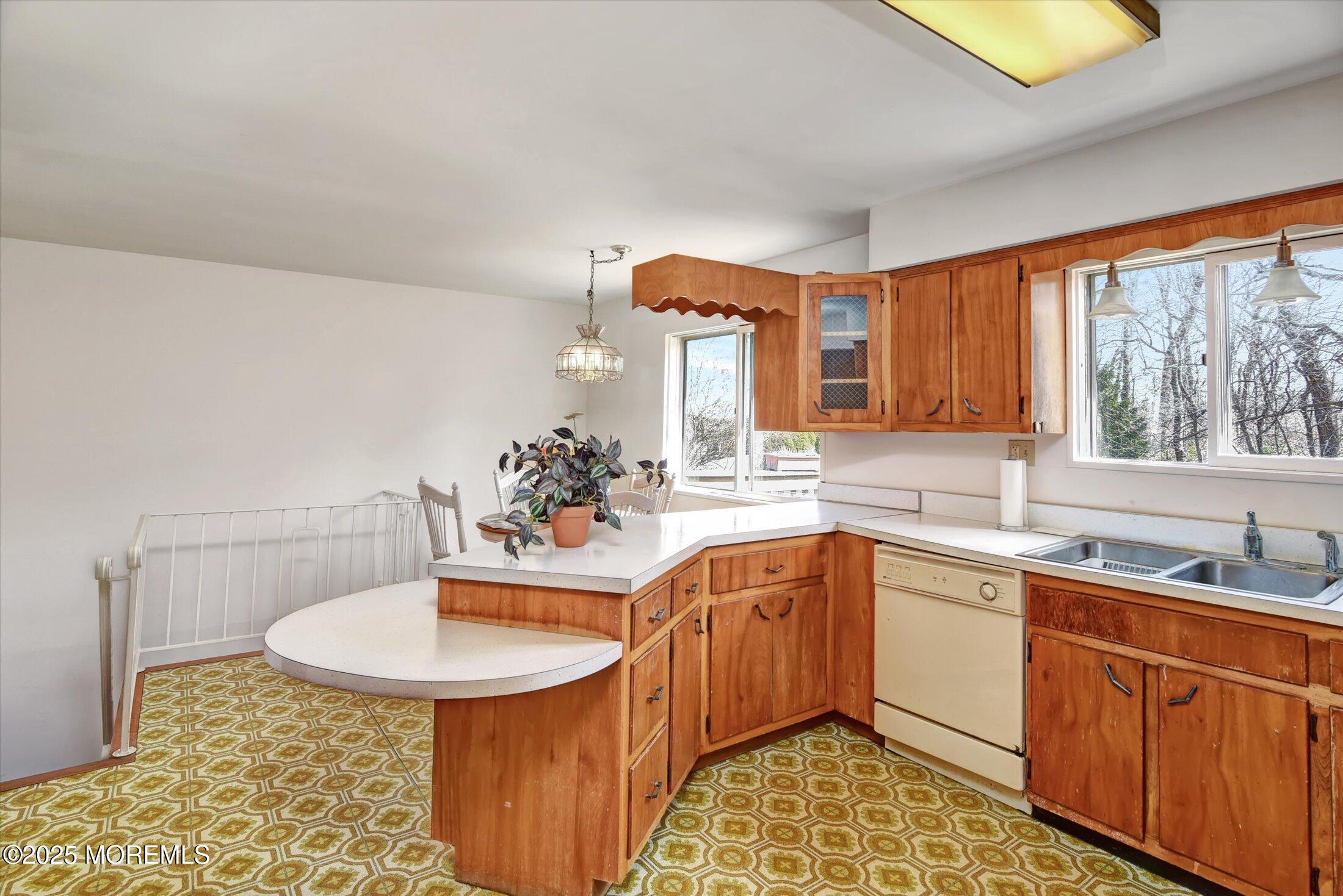2 Overlook Drive, Holmdel, New Jersey image 18