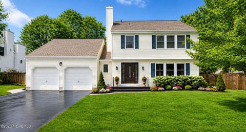 Homes For Sale - 35 Brook Street<br/> Farmingdale, NJ 07727