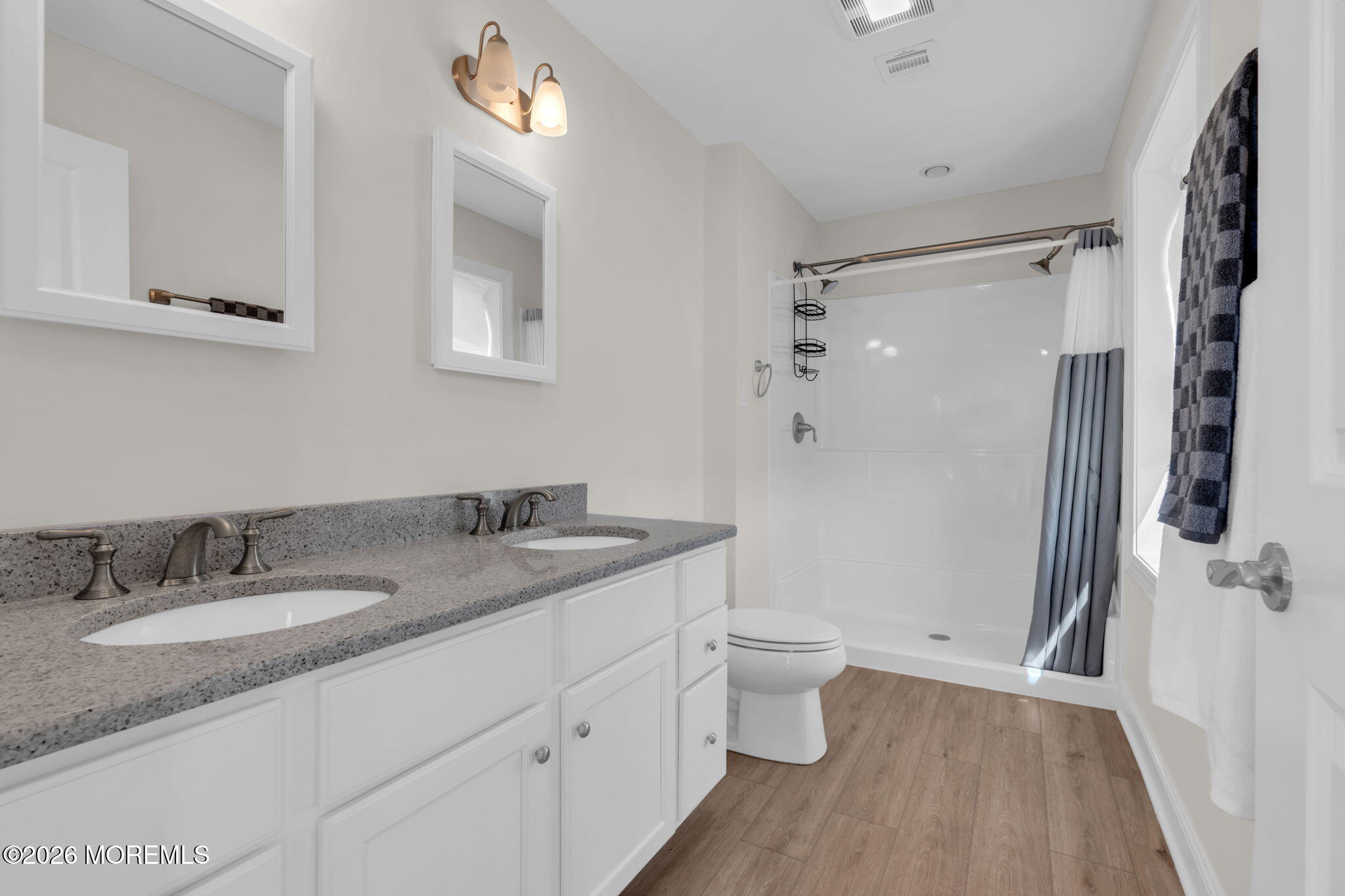 Bayville, New Jersey, 08721, United States, 4 Bedrooms Bedrooms, ,4 BathroomsBathrooms,Residential,Active,2035587