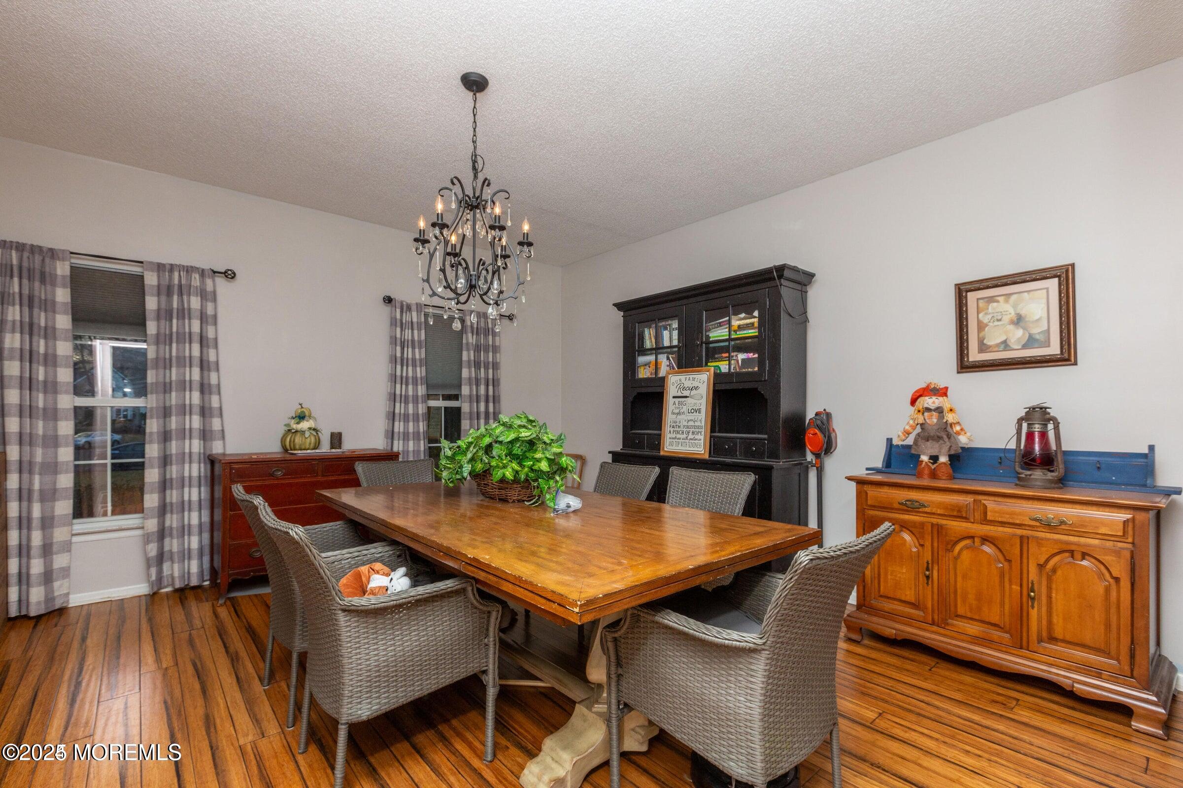 25 Pioneer Court, Freehold, New Jersey image 10