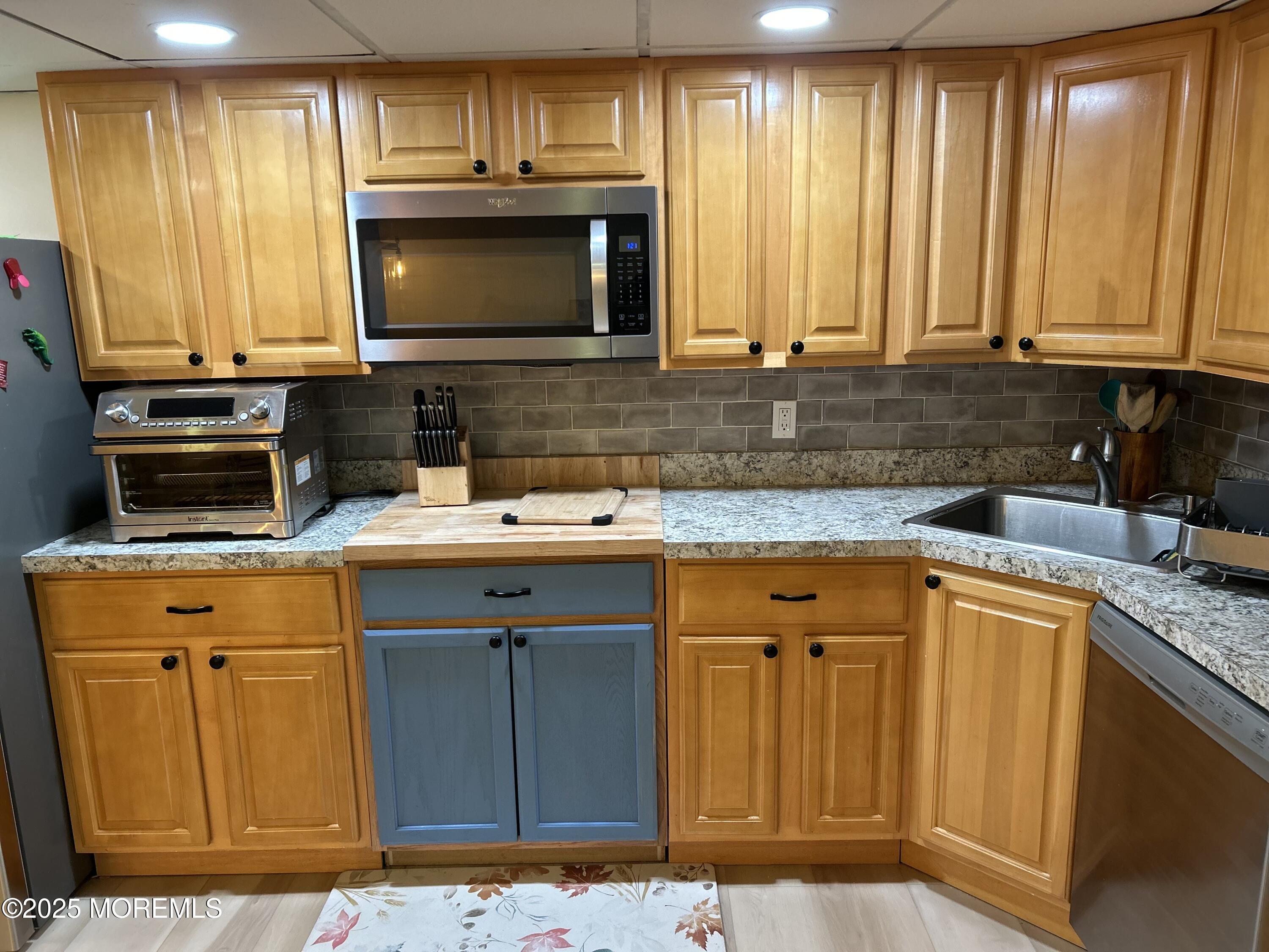 25 Pioneer Court, Freehold, New Jersey image 33