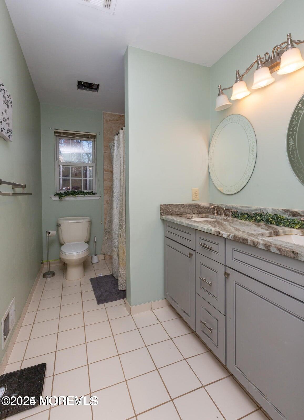 25 Pioneer Court, Freehold, New Jersey image 30