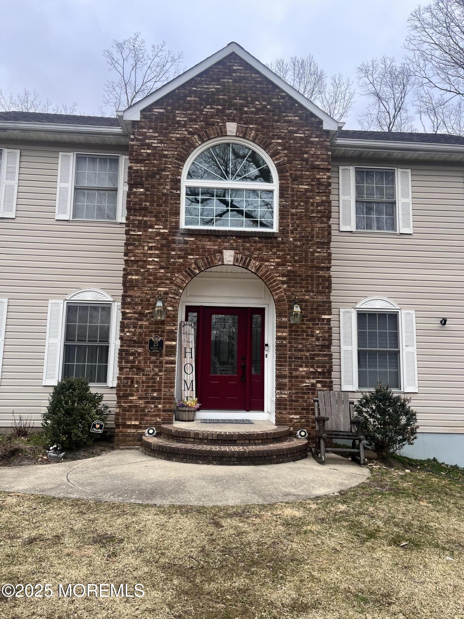 25 Pioneer Court, Freehold, New Jersey image 4