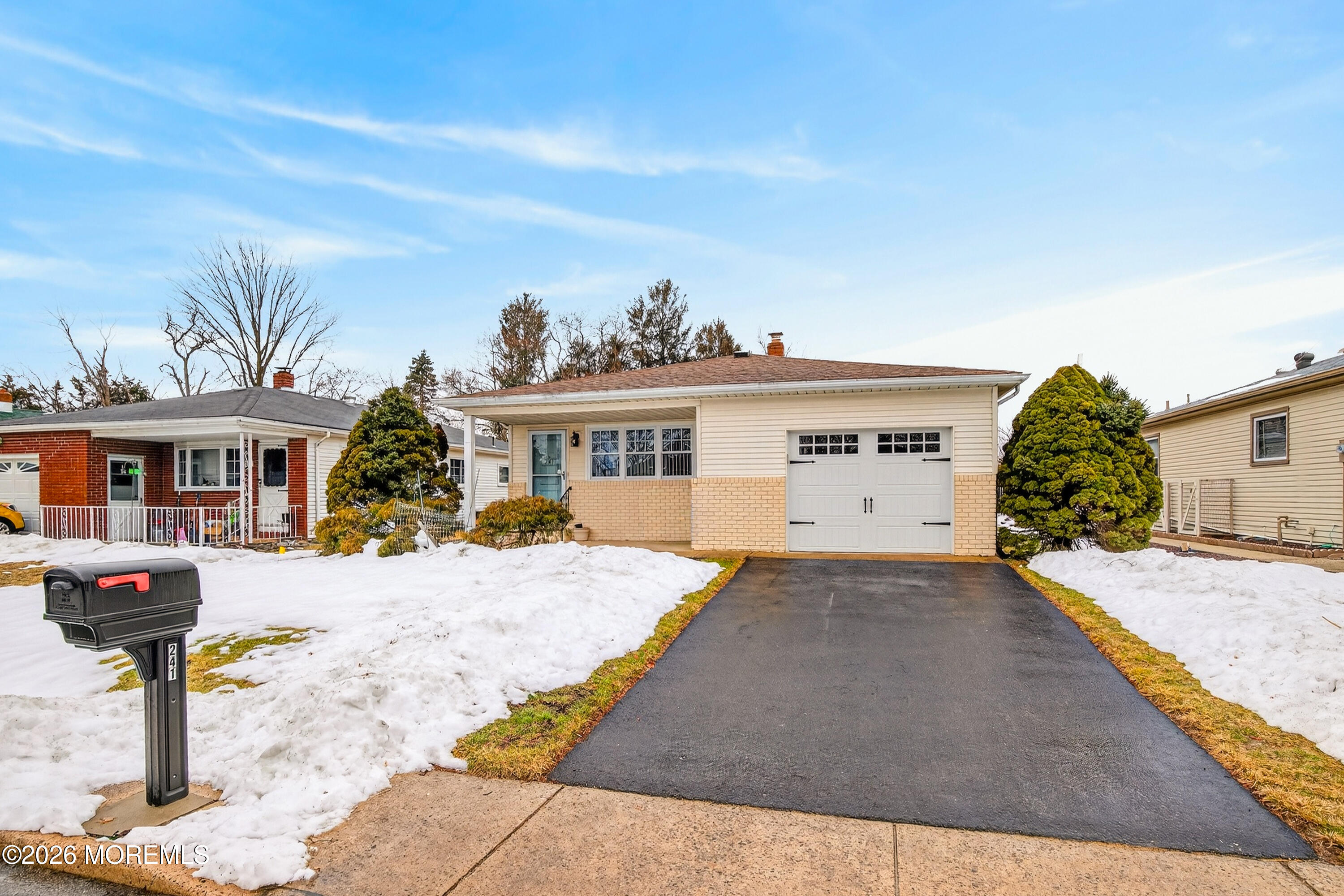 241 Charlotteville Drive N