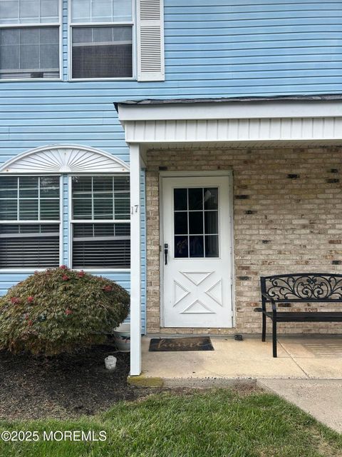 Condo For Sale - 82 Cliffwood Avenue #17<br/> Cliffwood, NJ 07721