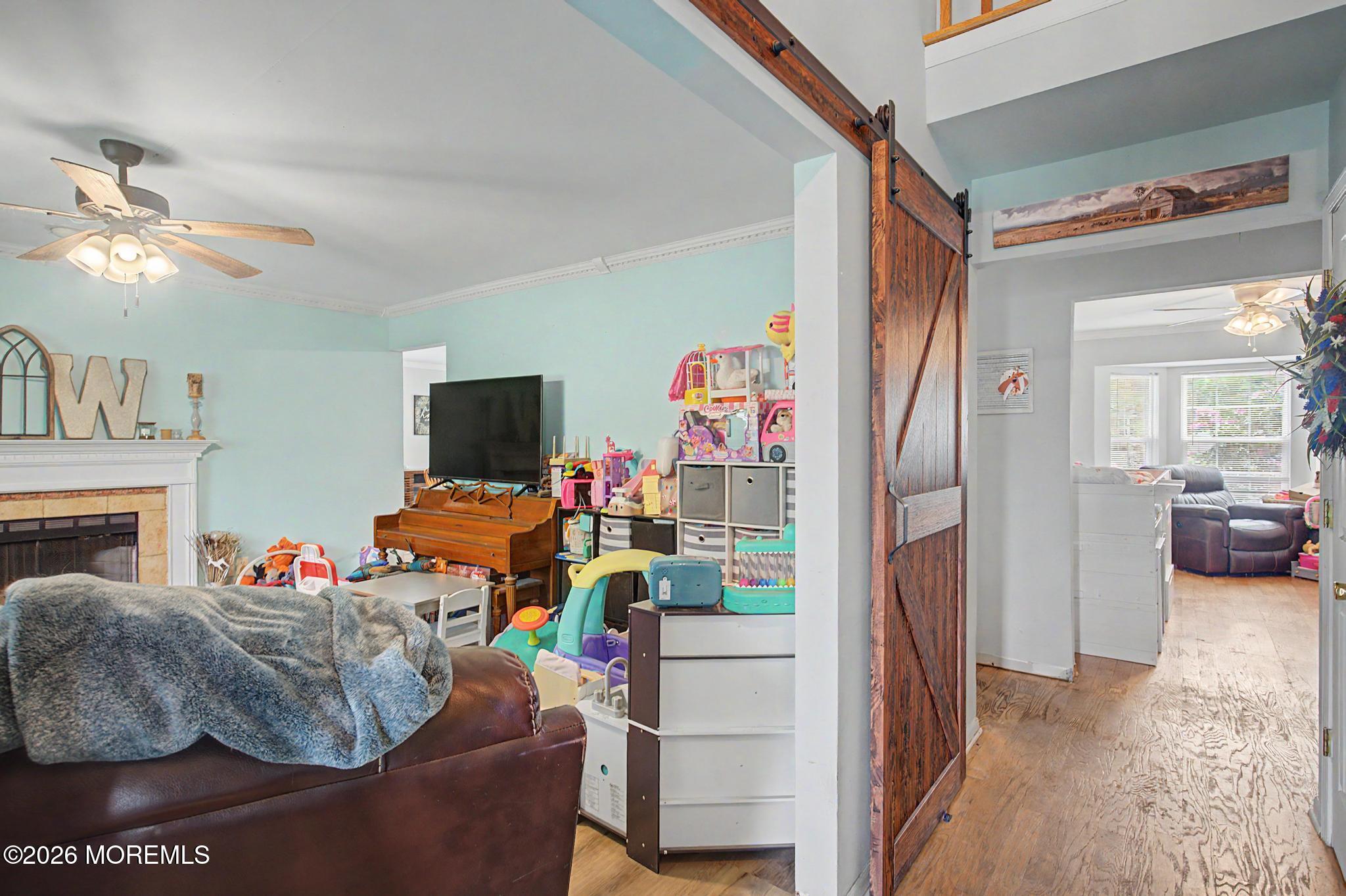 125 Gangway Lane